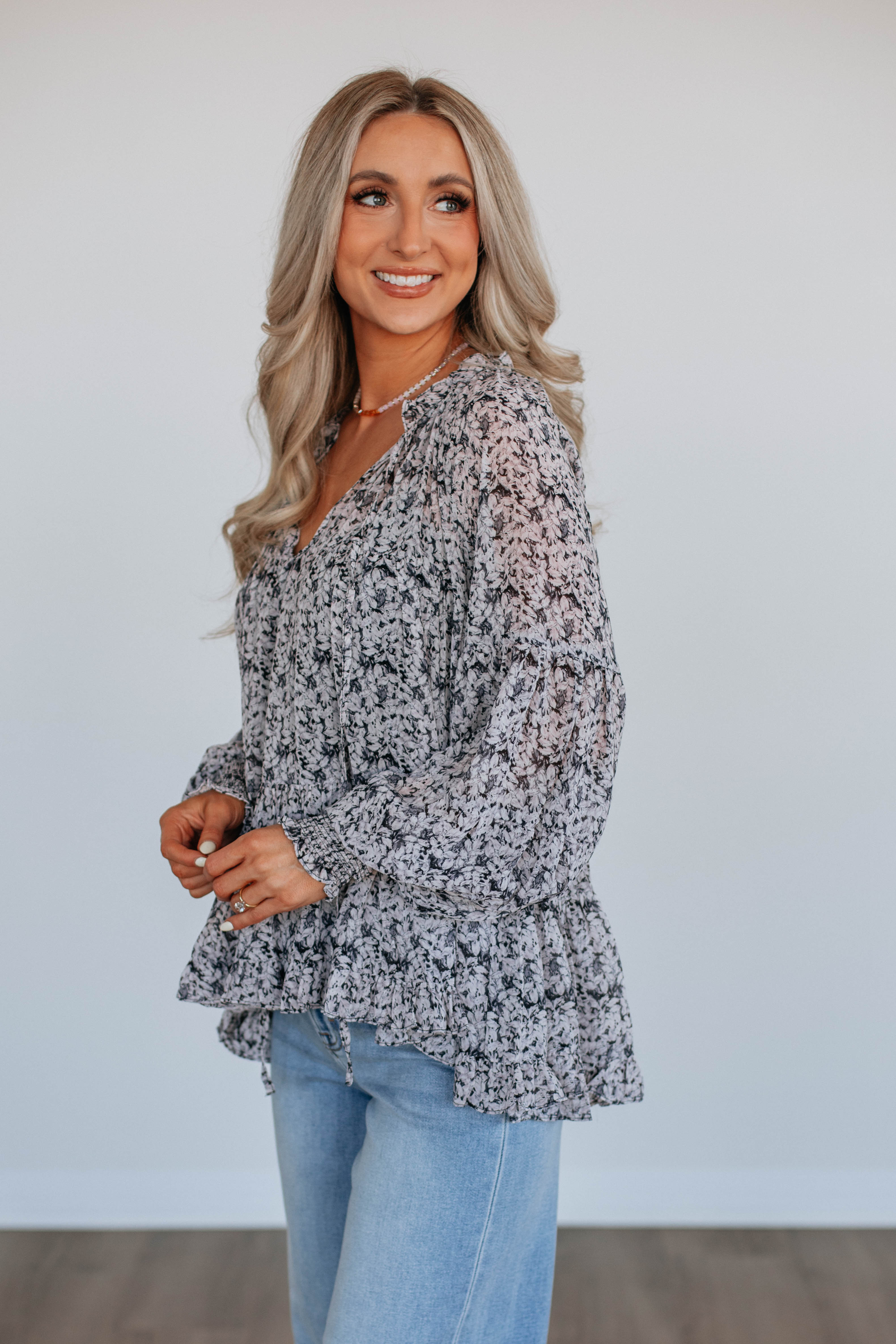 Evalynne Floral Blouse for Women - Elegant Floral Print Tops for Spring & Summer - Perfect for Office, Date Night & Outdoor Events