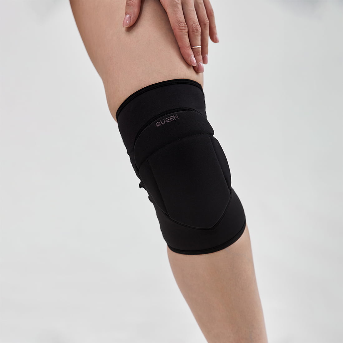 Pro 4 Dance Knee Pads - Black - Professional Knee Protection for Dancers & Athletes - Perfect for Ballet, Hip Hop, Breakdancing & Sports Practice
