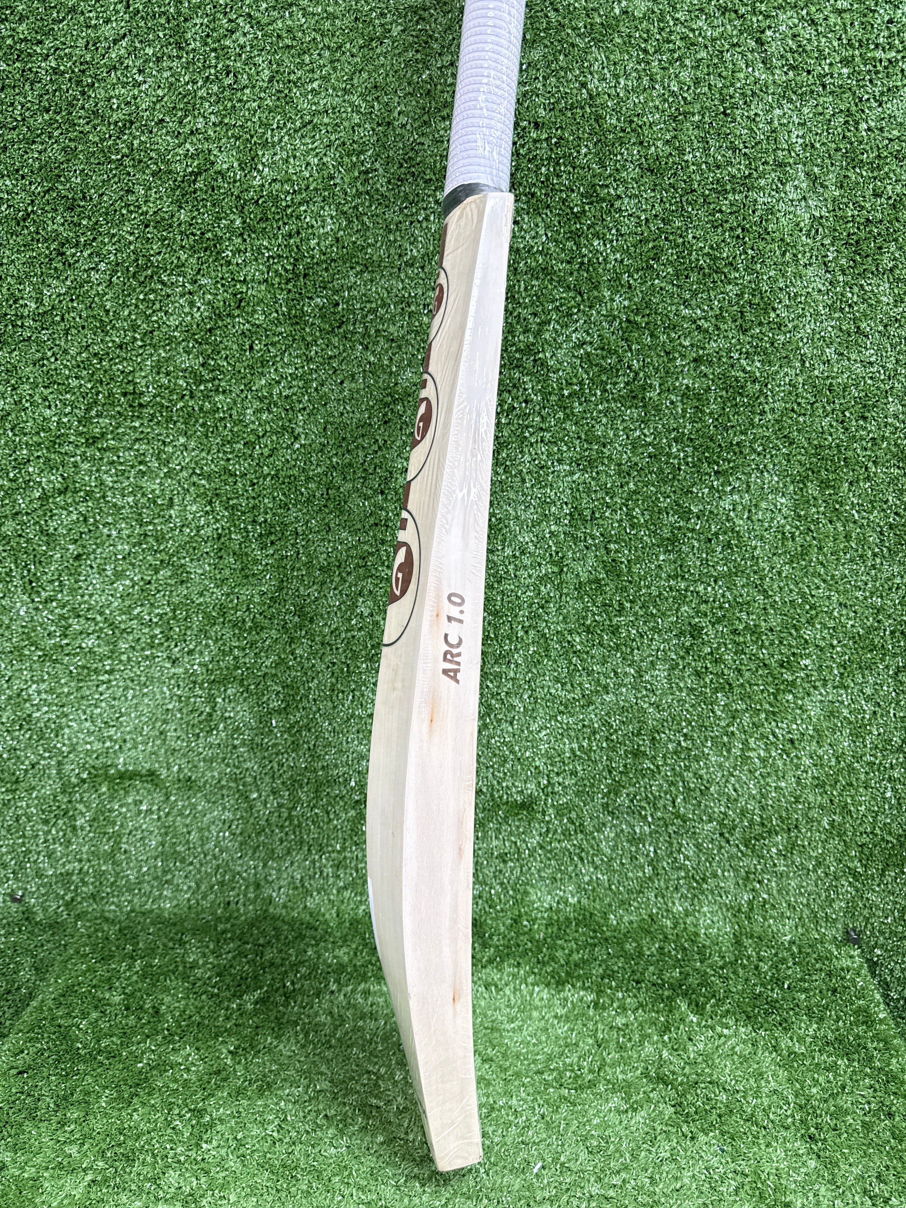 SG Sunny Tonny Arc 1.0 English Willow Cricket Bat - Premium Professional Grade for Matches & Practice | Perfect for Cricket Enthusiasts & Tournament Players