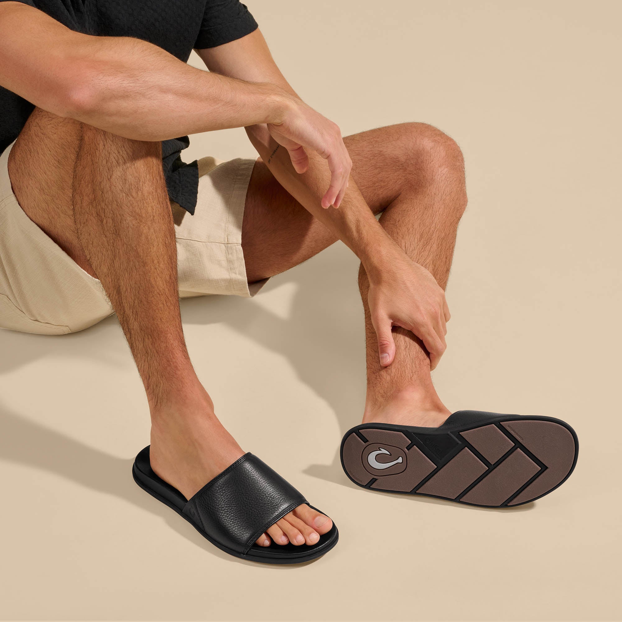 Olali Slide Sandals for Women - Black | Comfortable & Stylish Summer Shoes for Beach, Pool, and Casual Wear