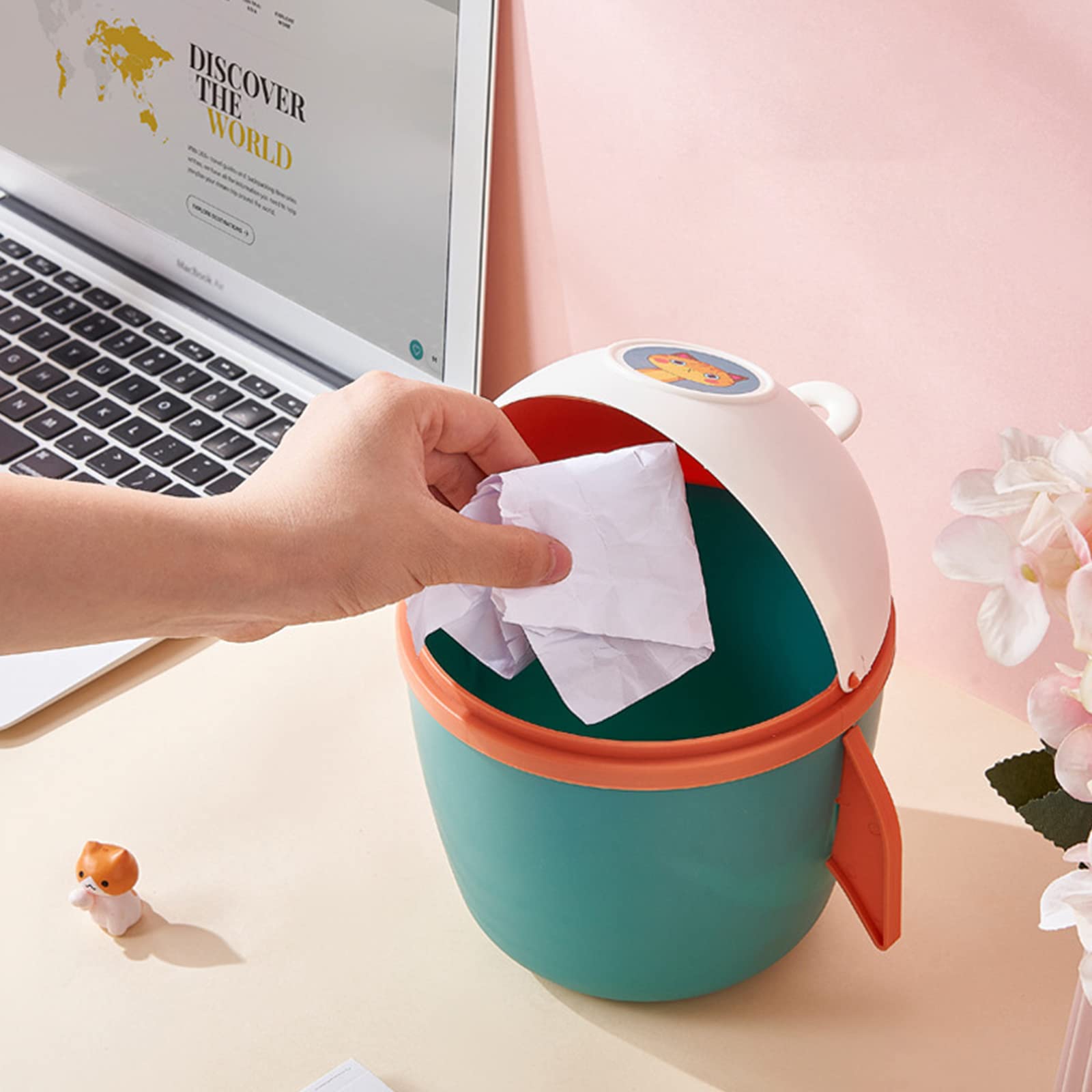 Small Rocket Shape Table Trash Can with Removable Clamshell Lid - Cute Mini Garbage Bin for Bathroom, Kitchen & Office - Eco-Friendly Paper Basket & Shake Cover Bucket (Green) | Perfect for Desks, Countertops & Small Spaces