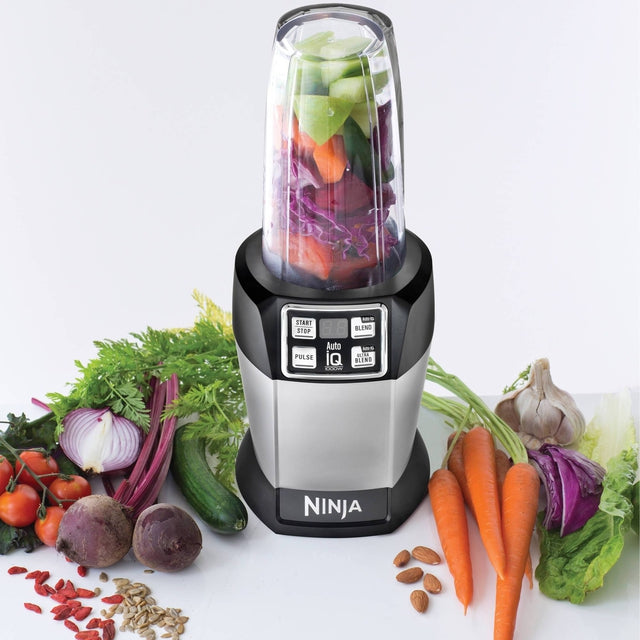 Nutri Ninja BL480/BL480D Auto IQ Single Serve Blender - Powerful Nutrient Extraction for Smoothies, Shakes & Meal Prep - Perfect for Kitchen, Gym & Office Use