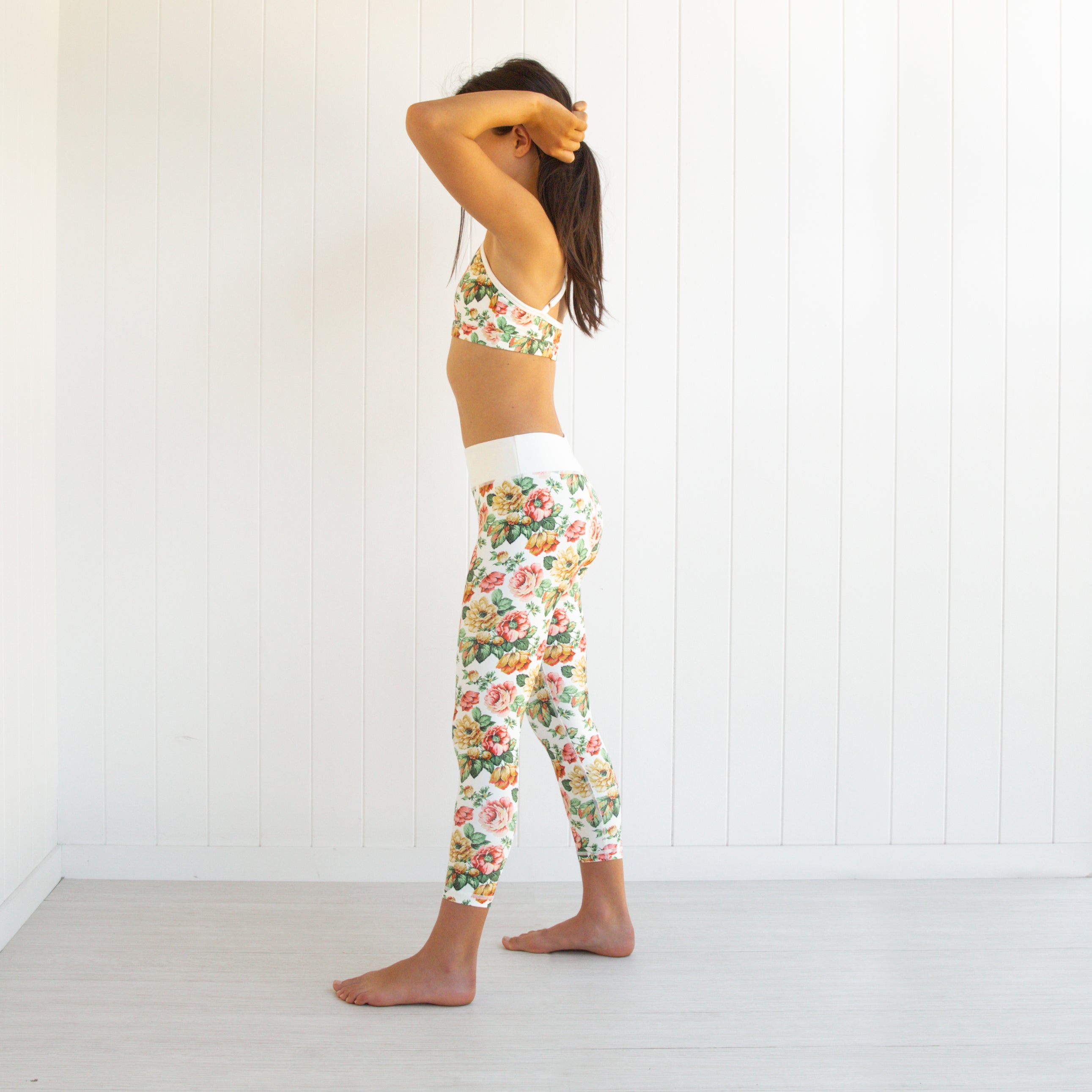 Breakfast At Tiffany's Inspired Tights - Elegant & Comfortable Women's Leggings for Work, Parties & Everyday Wear