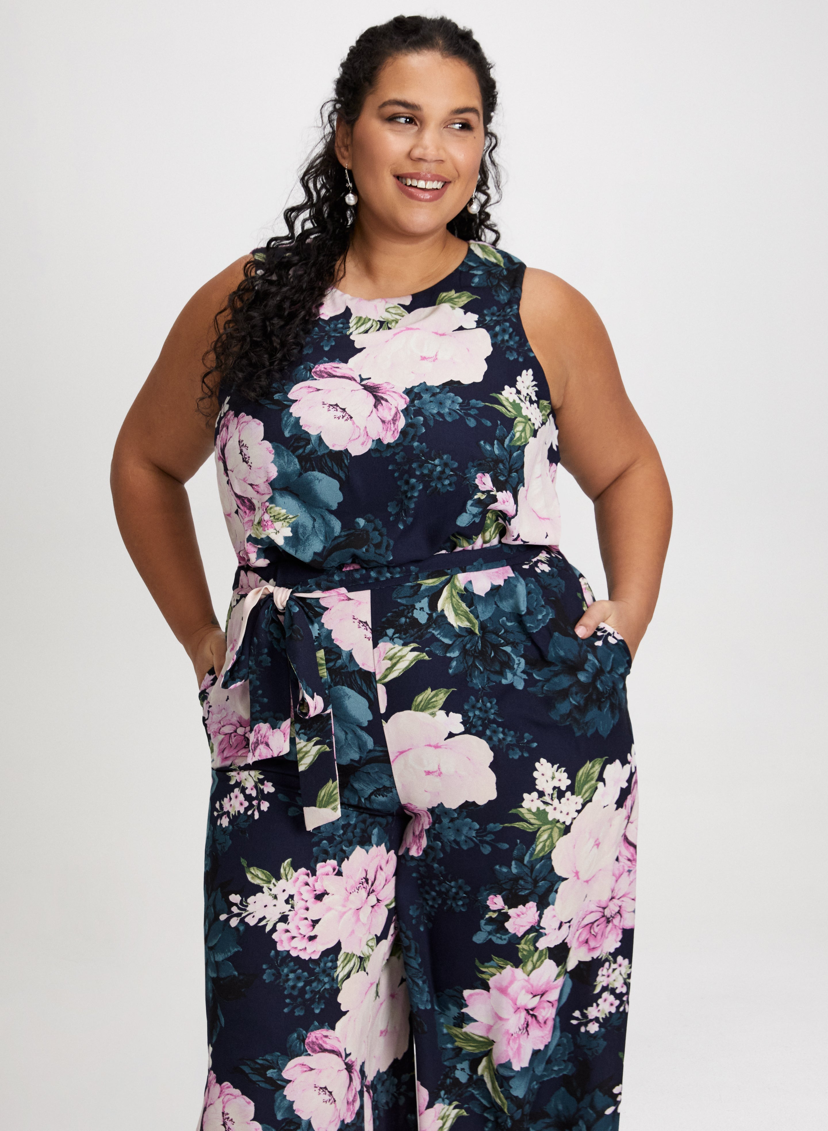 Stylish Cropped Floral Jumpsuit for Women - Summer Boho Romper with Pockets | Perfect for Beach Vacations, Music Festivals & Date Nights