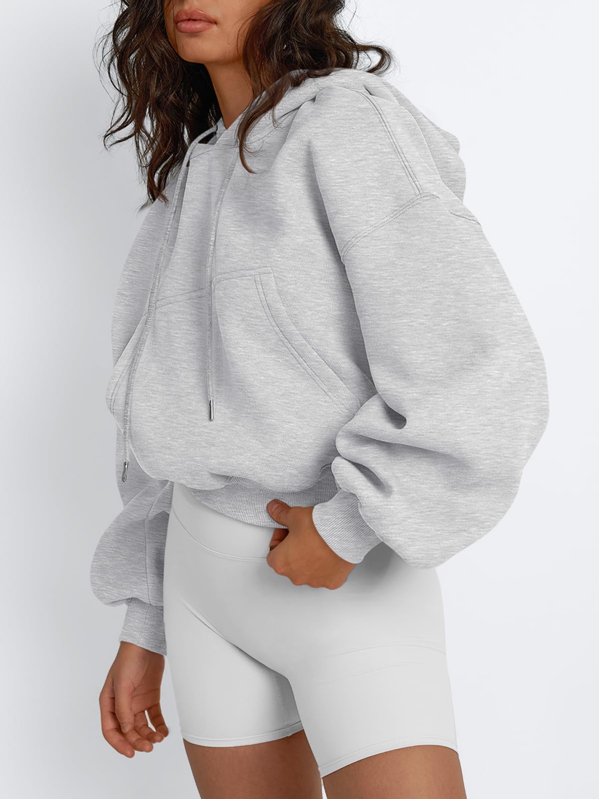 Trendy Queen Women's Cropped Hoodies 2025 | Y2K Fashion Long Sleeve Sweatshirts | Fall Winter Casual Outfits | Perfect for Streetwear, Layering & College Fashion