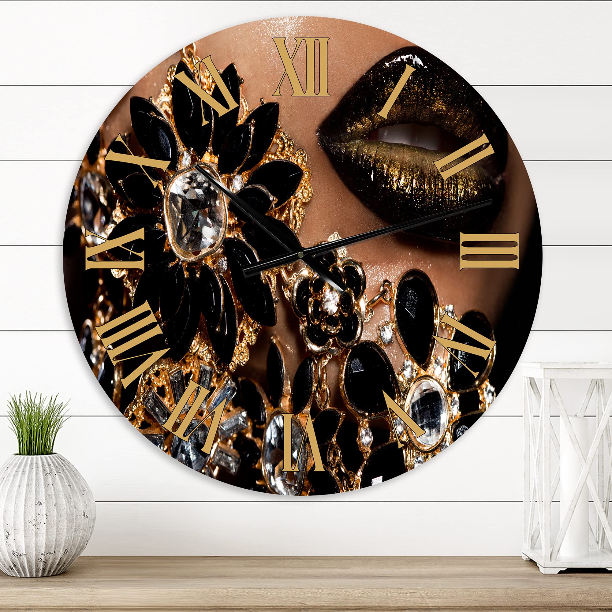 DesignQ Modern Wall Clock - Elegant Female Lips with Golden Jewelry Decor, Large Silent Non-Ticking Clock for Office, Living Room, Bedroom & Home Decor