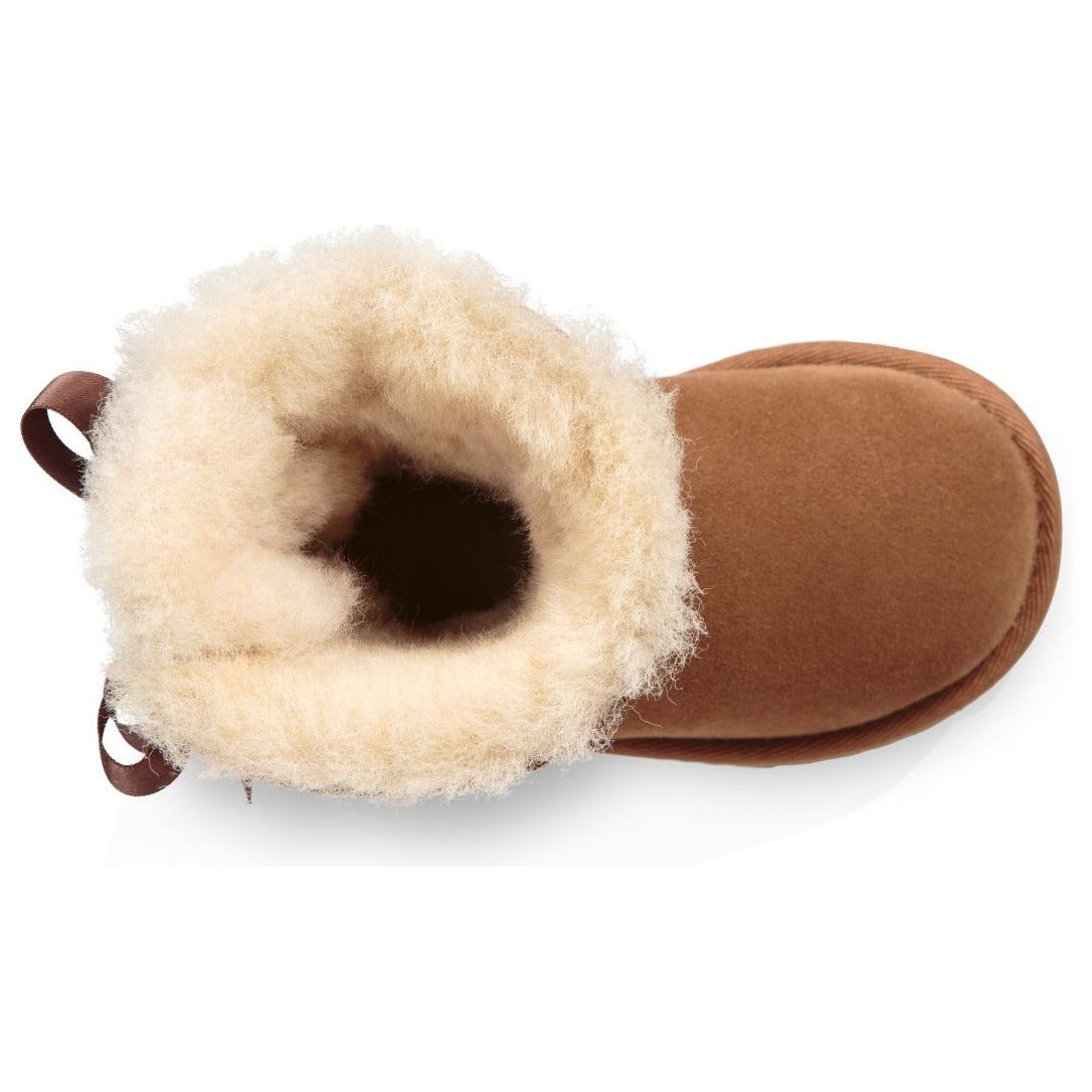 UGG Toddler's Bailey Bow II Boot in Chestnut - Warm Winter Snow Boots for Kids, Perfect for Outdoor Play & Cold Weather