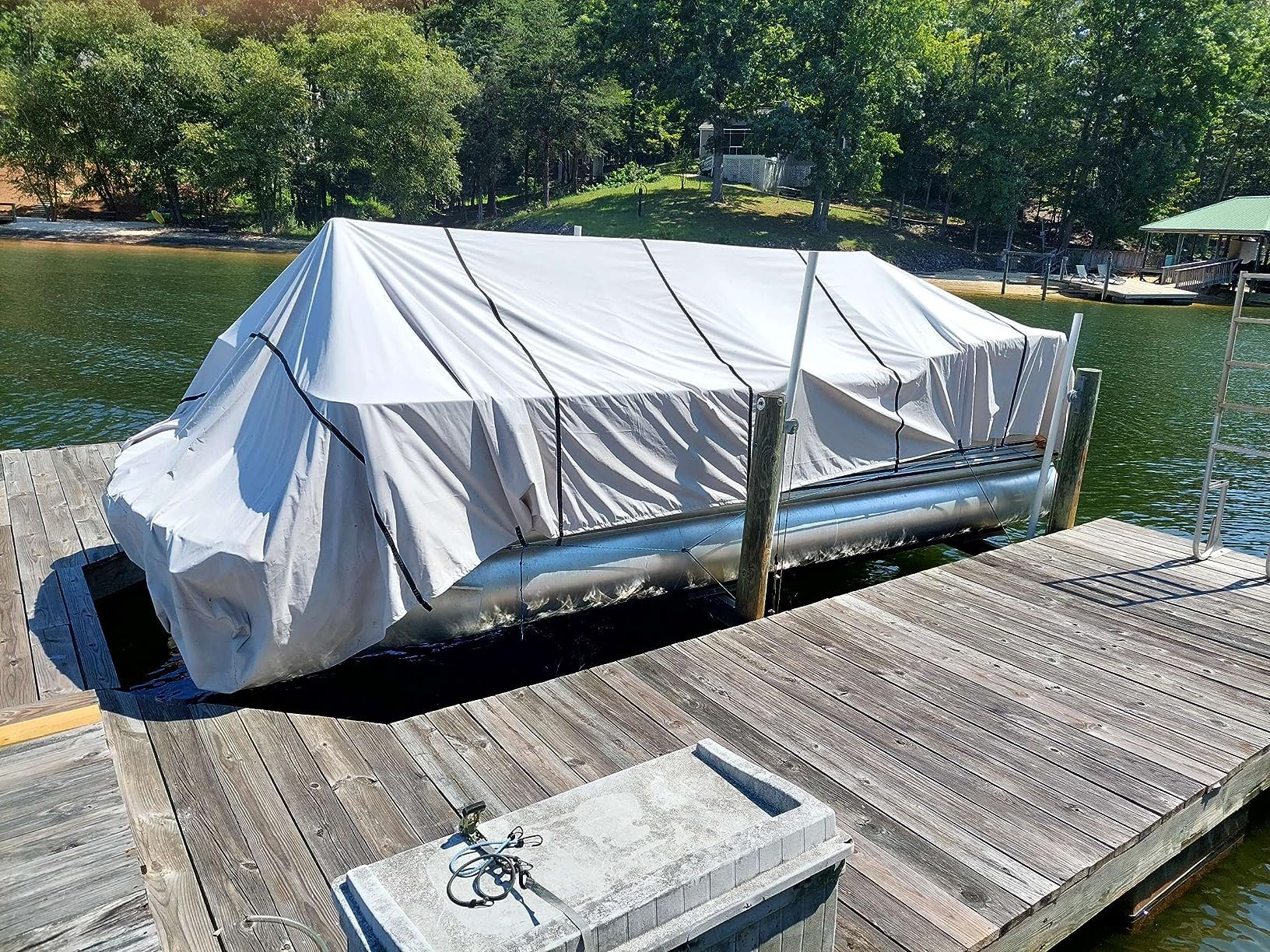 900D Waterproof Heavy Duty Pontoon Boat Cover with Motor Cover - True 900D Solution Dyed Trailerable Cover with 12+4 Windproof Straps (Fits 21'-24' Length, 102