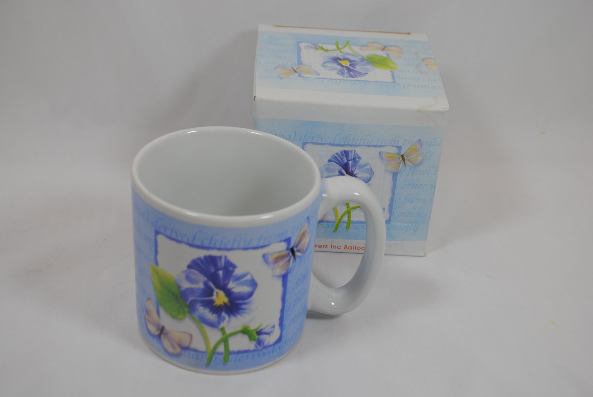 Beautiful Floral Butterfly Ceramic Coffee Mug - Perfect for Tea, Coffee & Hot Drinks - Ideal Gift for Home, Office & Garden Use