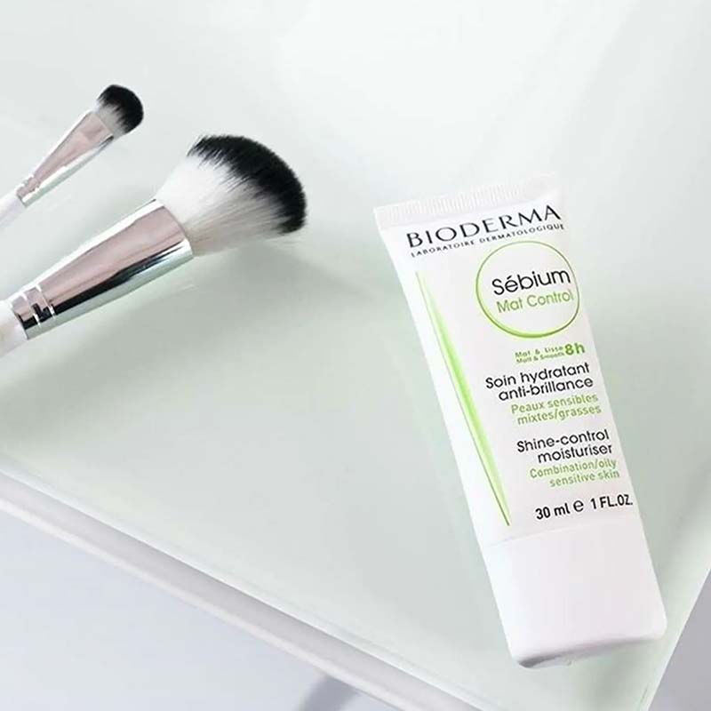 Bioderma Sébium Mat Control Shine Control Moisturizer for Oily Skin - Oil-Free Hydration & Mattifying Face Cream for Daily Skincare Routine
