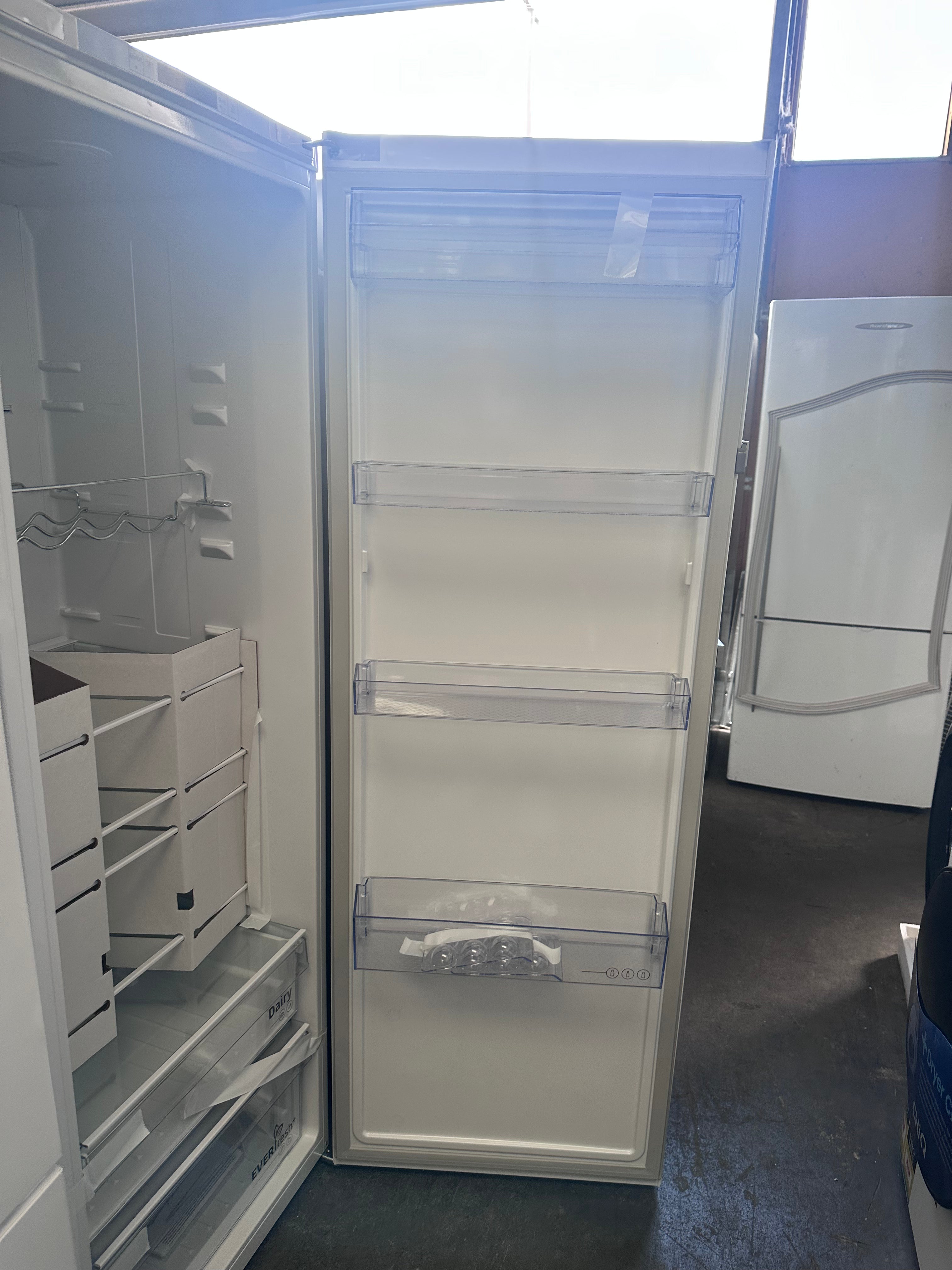 Beko 351L BAF369W Upright All Fridge - Factory Second | Energy Efficient Large Capacity Refrigerator for Home, Kitchen & Restaurant Use