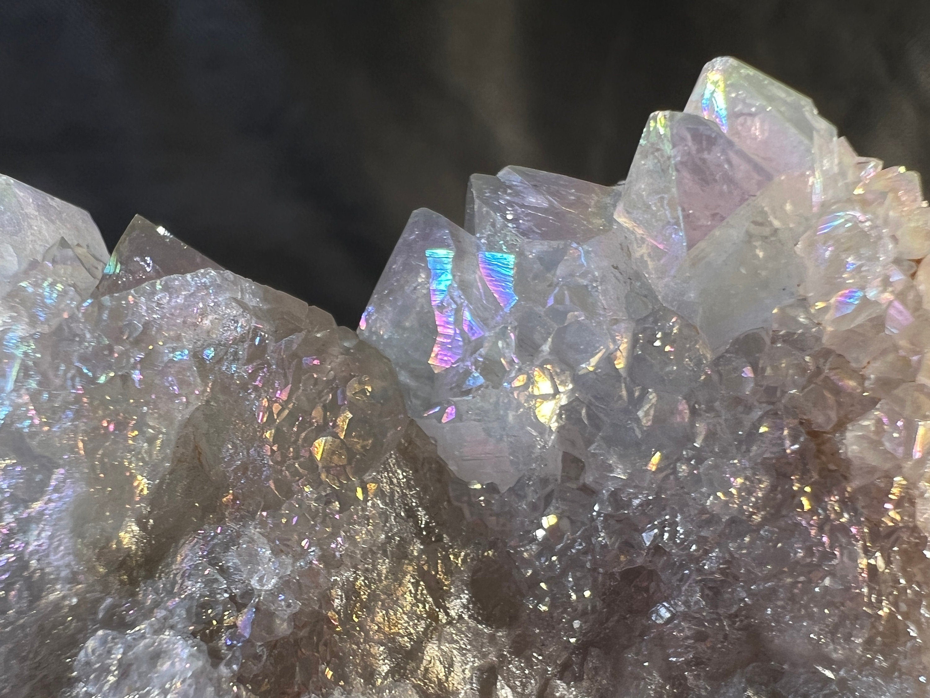 Angel AURA QUARTZ Crystal Cluster - Rainbow Quartz Crystal Healing Stone, Natural Spirit Quartz Cluster for Meditation, Reiki, Chakra Balancing | Home Decor, Office Desk Display, Gift for Crystal Lovers