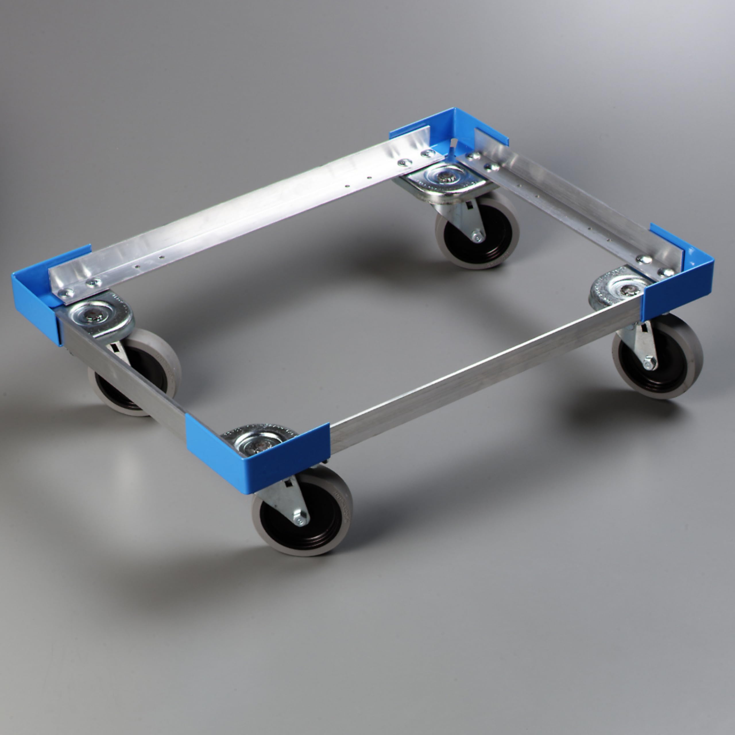 Carlisle FoodService Cateraide Dolly for PC300N Pan Carriers - Heavy-Duty Aluminum Utility Cart with Reinforced Corners (23.75