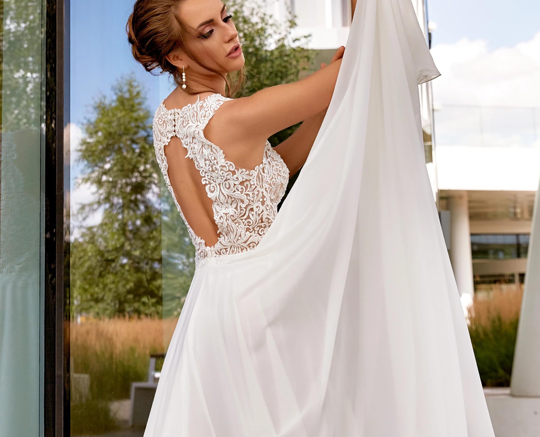 Elegant Lace Applique Beach Wedding Dress for Bride - Long Chiffon Bridal Gown with High Slit | Perfect for Beach Ceremonies, Destination Weddings & Romantic Photoshoots
