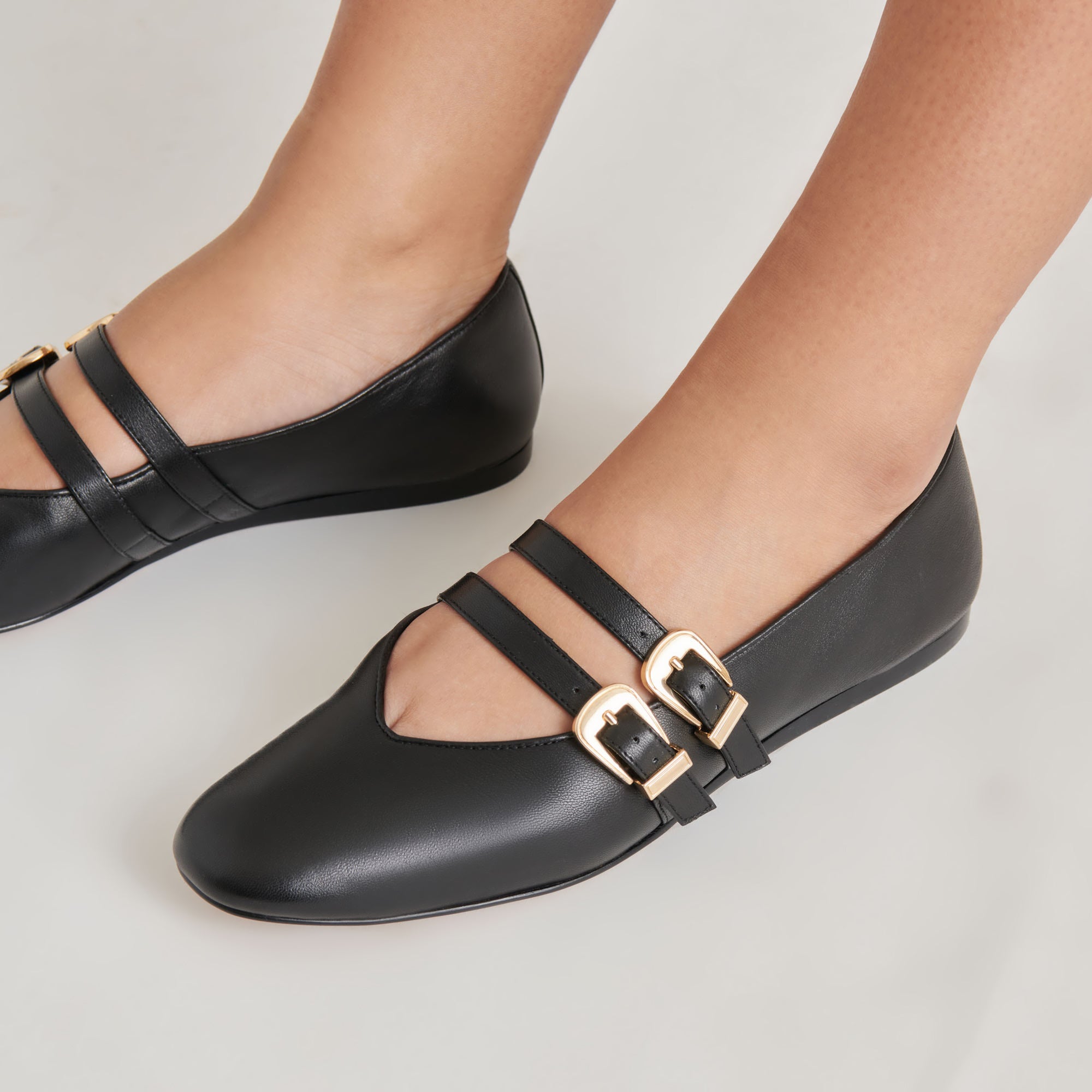 BAYLEE Women's Black Leather Ballet Flats - Comfortable & Stylish Shoes for Work, Travel & Everyday Wear
