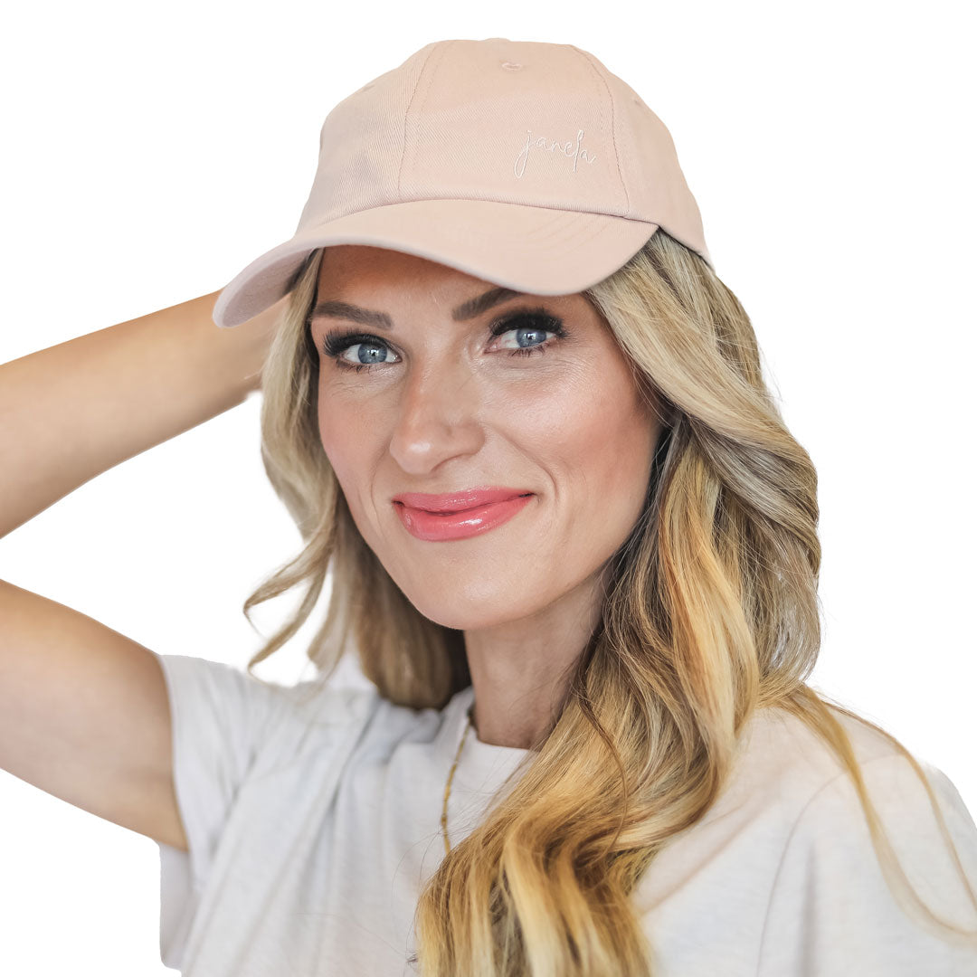 Stylish Snapback Hat for Men & Women - Adjustable Flat Bill Baseball Cap - Perfect for Sports, Casual Wear & Outdoor Activities