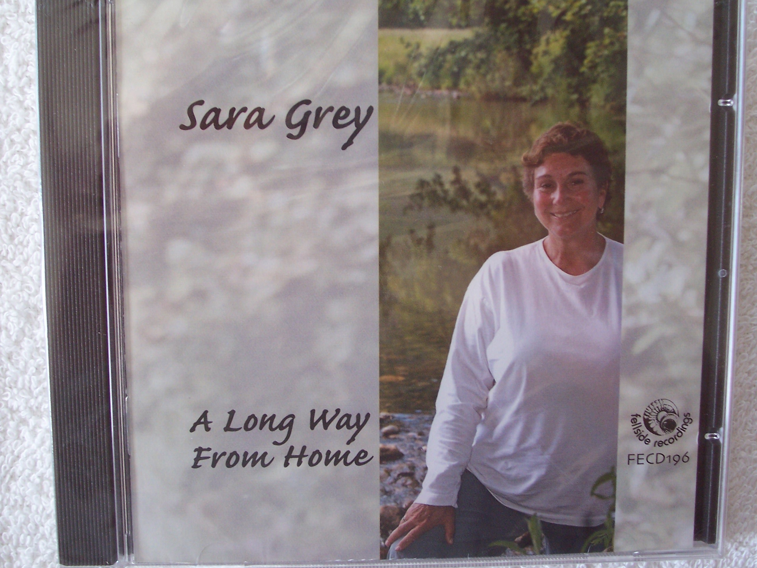 A Long Way From Home - Inspirational Travel Book for Adventure Seekers | Perfect for Road Trips, Backpacking & Wanderlust