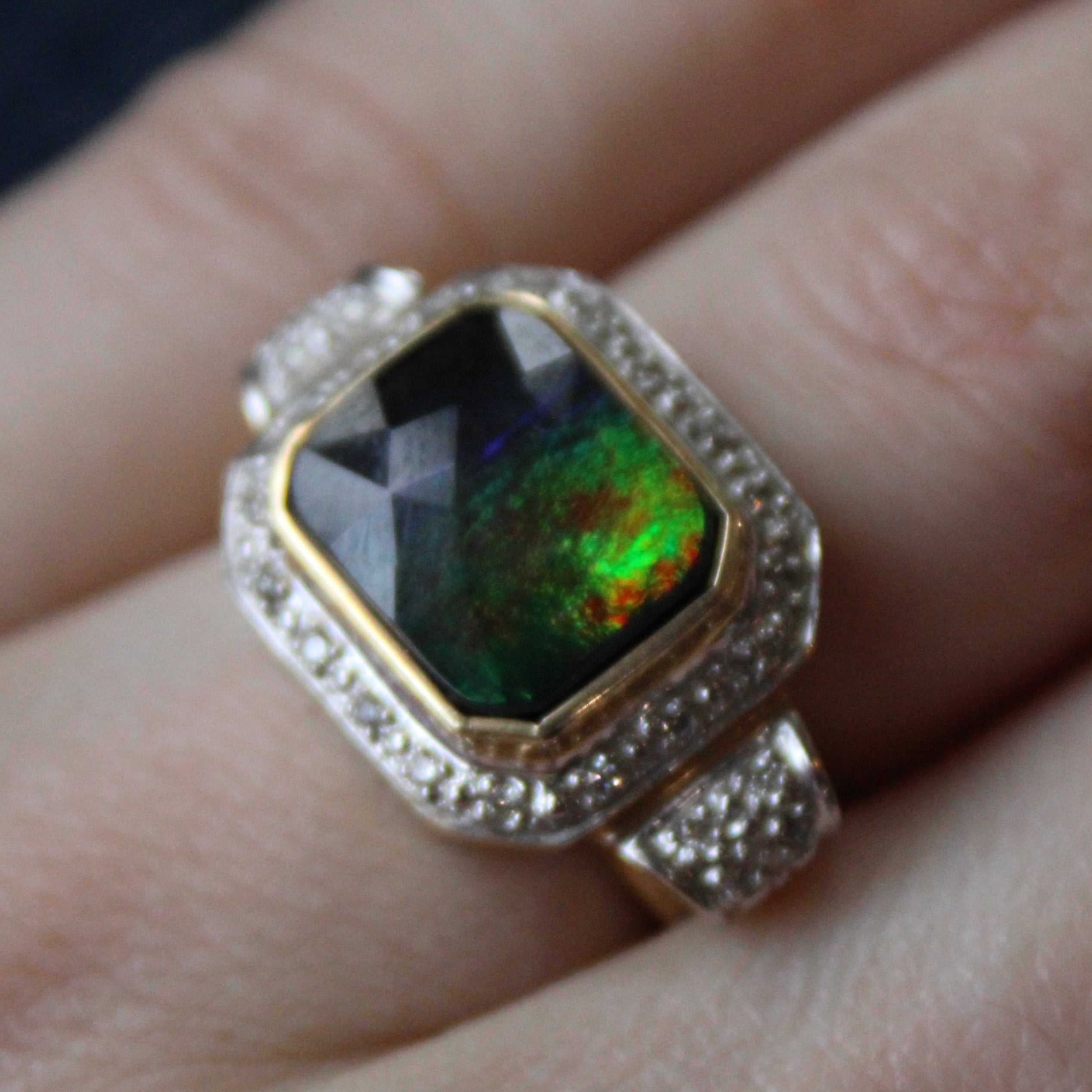 Exquisite 3.30ct Ammolite & 0.15ct Diamond Cocktail Ring - Size 7 | Elegant Statement Jewelry for Evening Parties, Weddings & Special Occasions