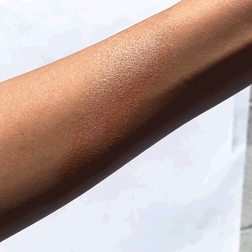 Sun Glow Face & Body Bronzer - 004 Tan Lines - Natural Looking Sun-Kissed Glow for Face & Body - Perfect for Beach, Pool & Summer Tanning