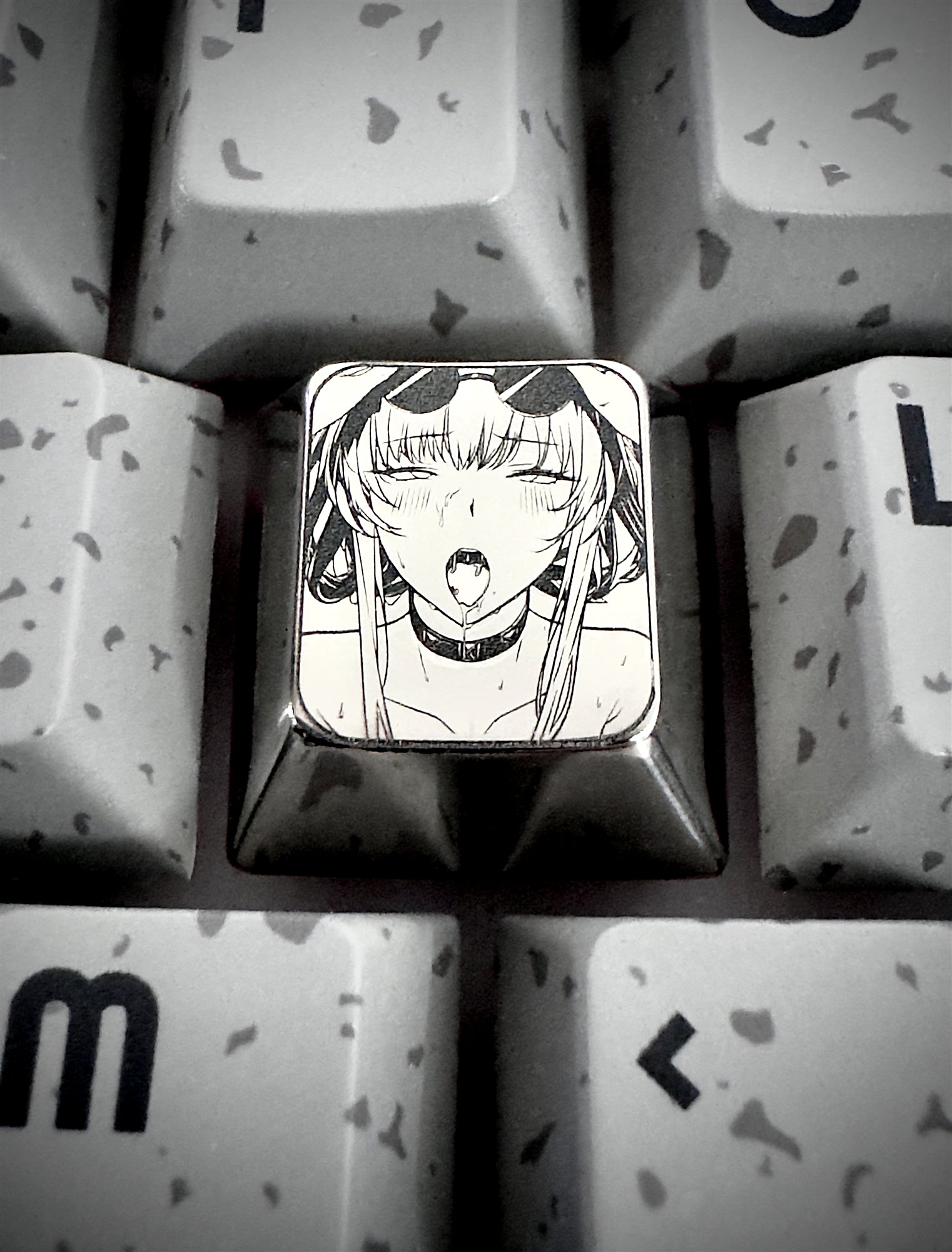 Premium Titanium Alloy Custom Keycaps for Mechanical Keyboards - Handcrafted Plain Carving Design - Perfect for Gaming, Typing & Keyboard Enthusiasts