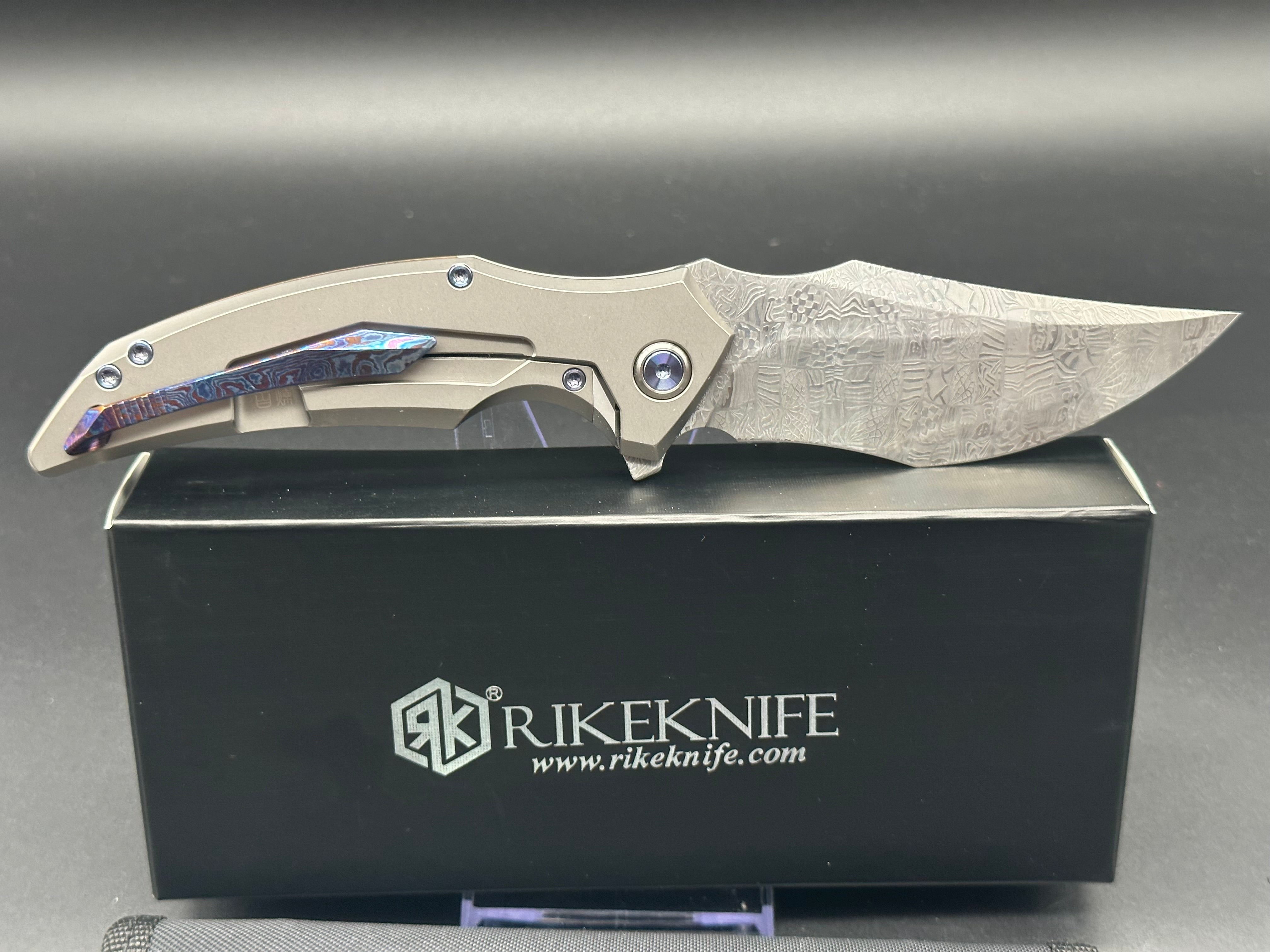 RIKE S05 Damascus Folding Pocket Knife - Titanium Handle with Mokuti Clip & Pivot - EDC Tactical Knife for Outdoor Camping, Hunting & Everyday Carry