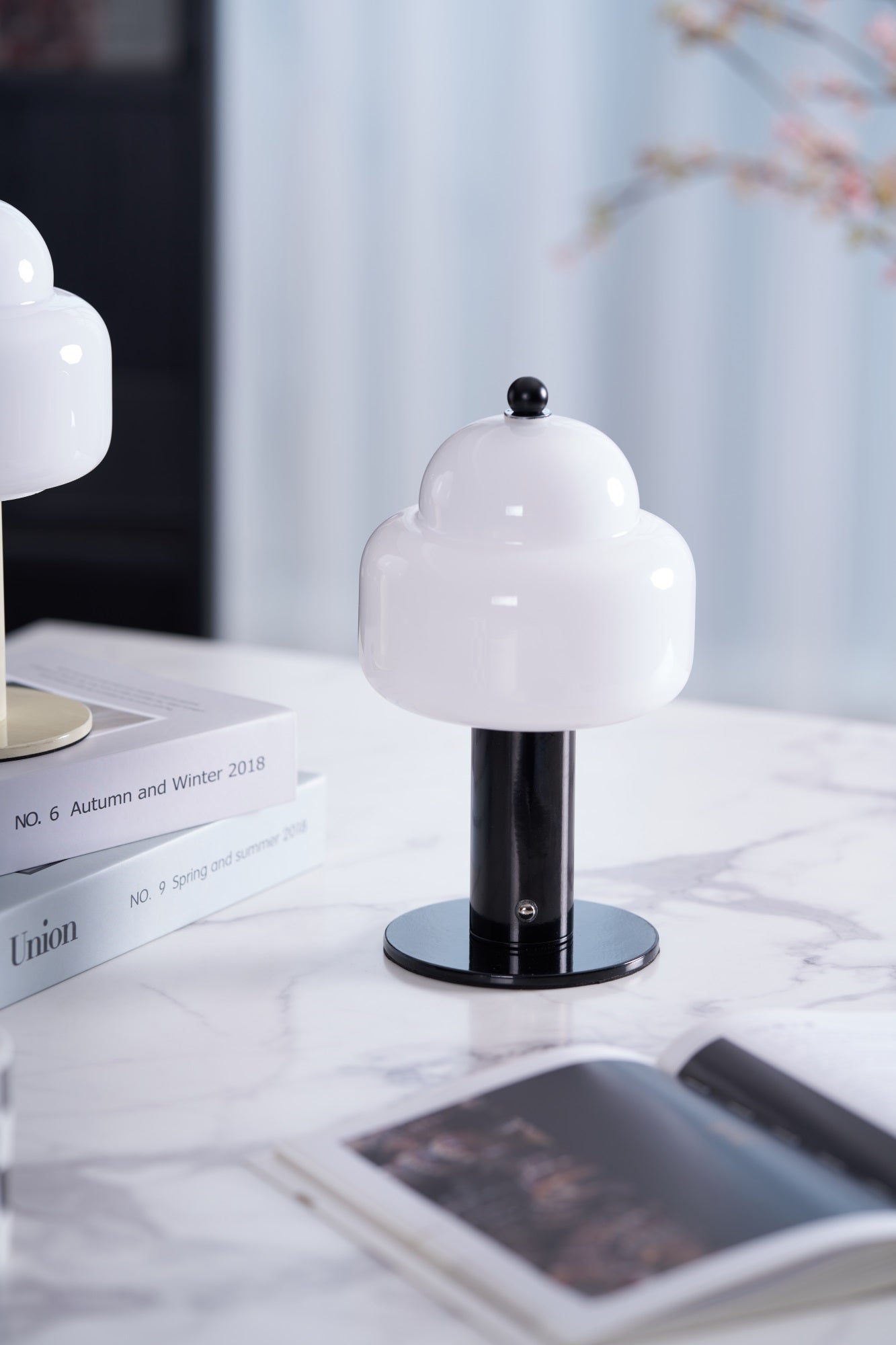 Modern Cloud Dome Table Lamp - Soft Glow LED Night Light for Bedroom, Nursery & Living Room - Perfect for Relaxation, Reading & Decor