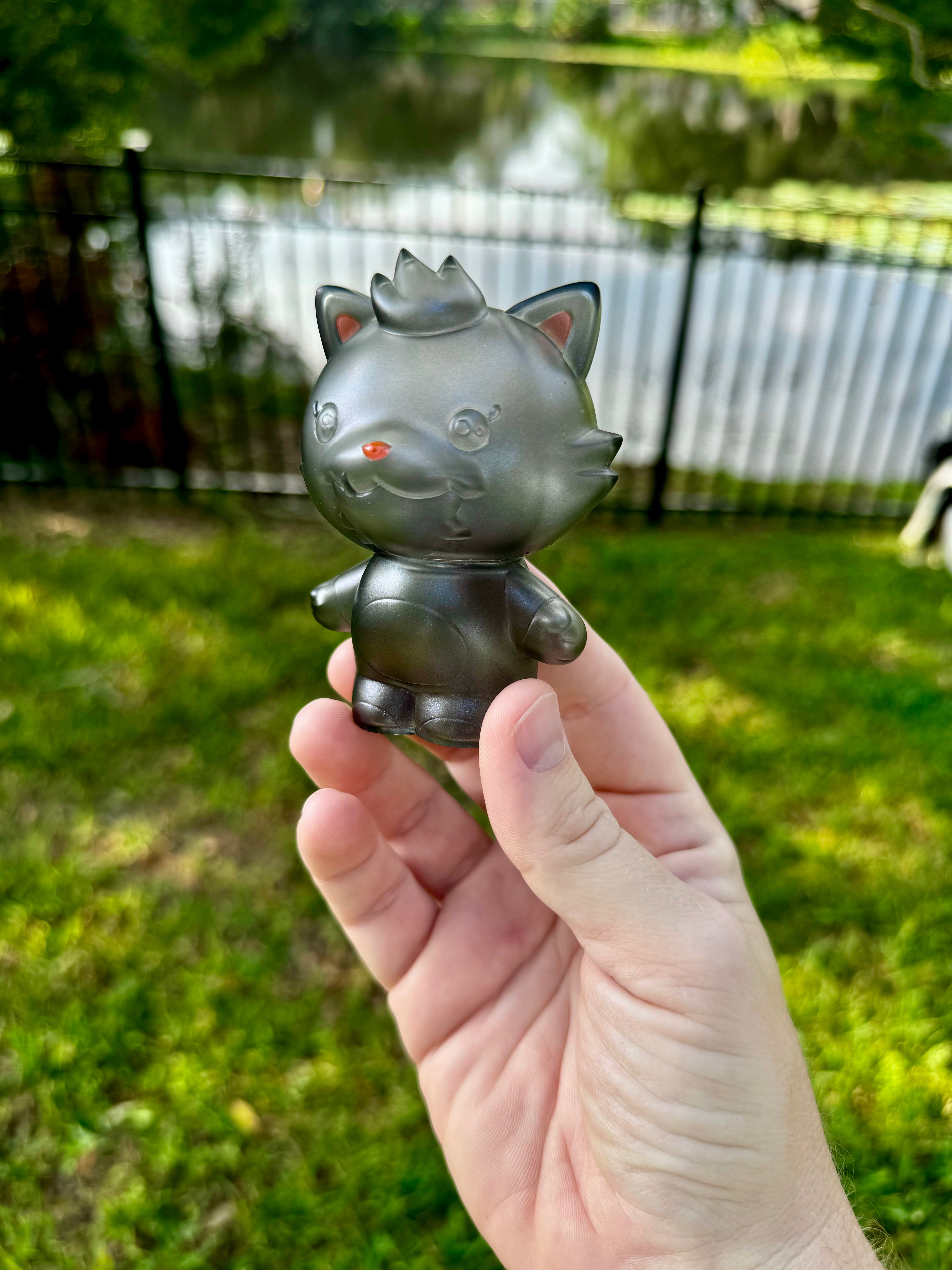 Ghost of Grandpa Sofubi Vinyl Figure - Japanese Anime Collectible Toy for Horror Fans & Home Decor