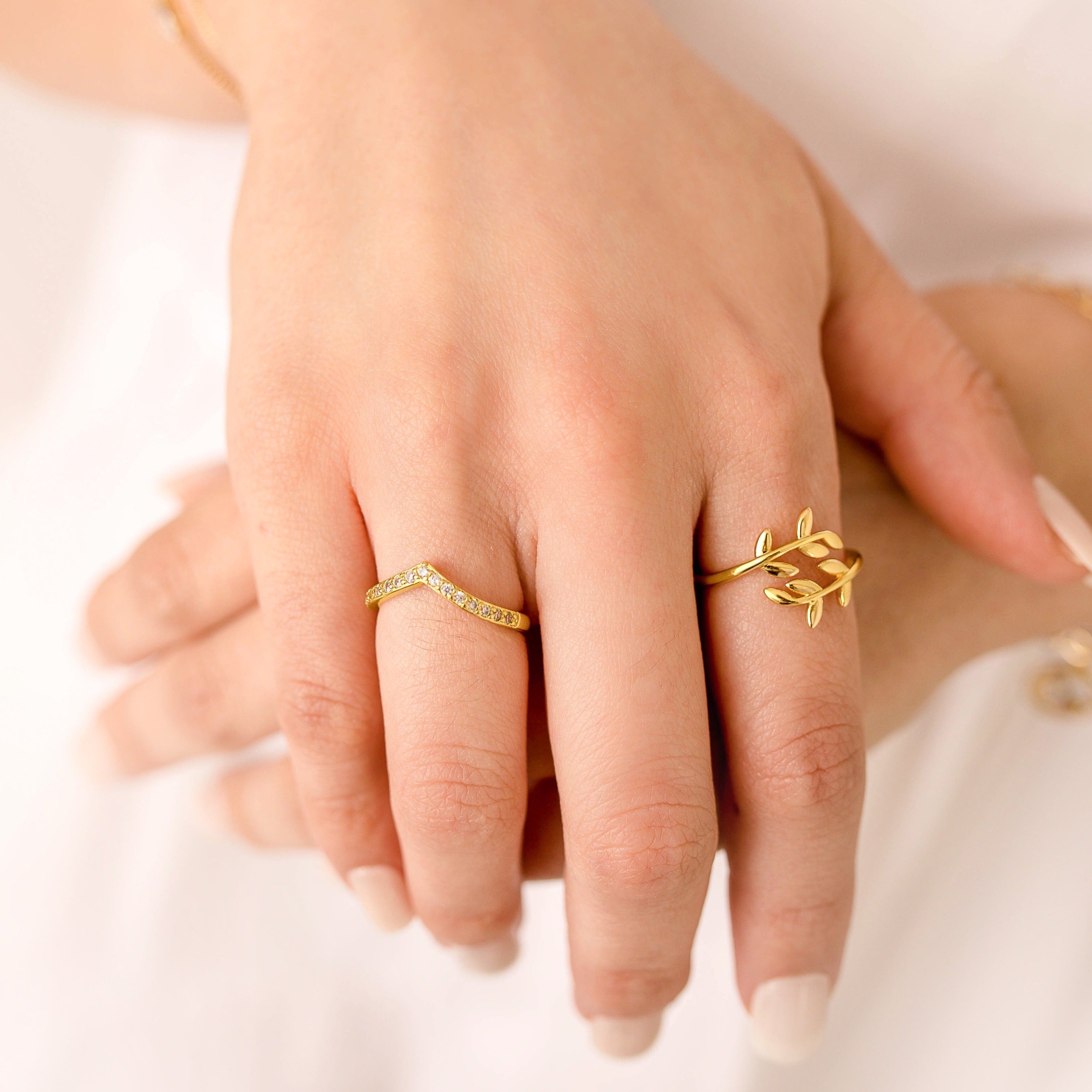 Adjustable Gold and Silver Vine Ring for Women - Elegant Stackable Jewelry for Everyday Wear, Gift Giving, and Special Occasions