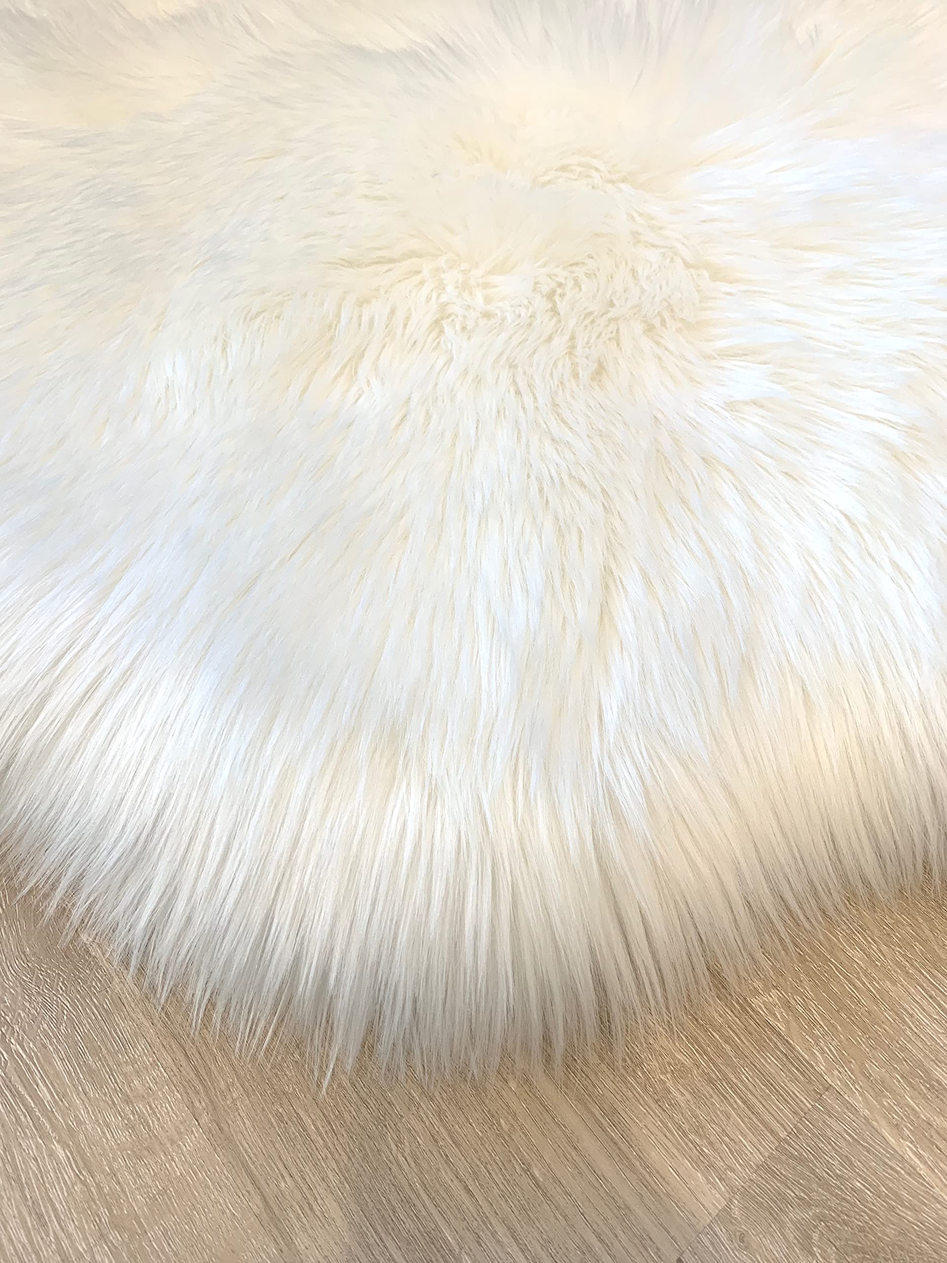 LAMBZY Faux Sheepskin Super Soft Hypoallergenic Silky Square Shag Rug - 4' White Fluffy Area Rug for Living Room, Bedroom, Nursery & Sofa - Cozy Home Decor & Kids Play Mat