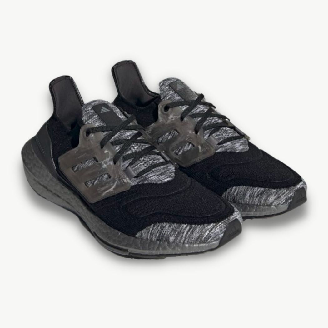 Adidas Ultraboost 22 Men's Running Shoes - Lightweight & Cushioned for Marathon Training, Gym Workouts & Daily Wear