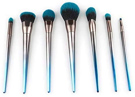 Roslet Professional Makeup Brush Set - 12 Piece Gradient Foundation, Highlighter, Eyeshadow, Lip & Blush Brush Kit for Flawless Makeup Application | Perfect for Daily Use, Travel & Professional Makeup Artists