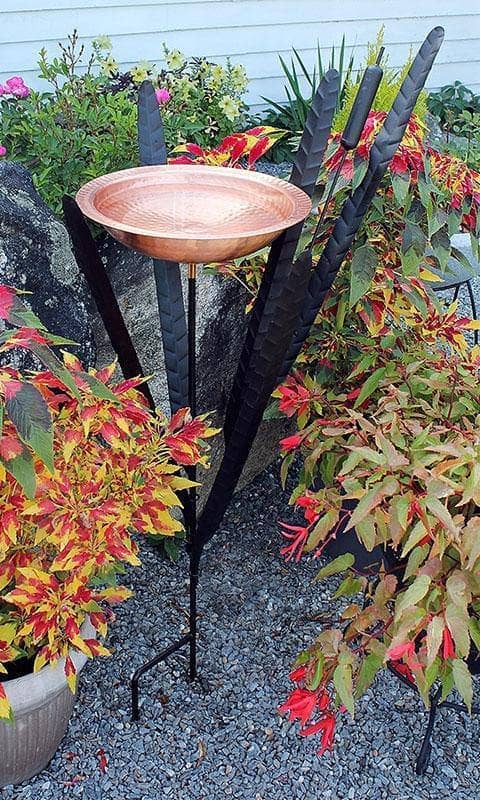 Single Cattail Bird Bath - Outdoor Garden Decoration for Birds - Perfect for Backyard, Patio, and Wildlife Habitat