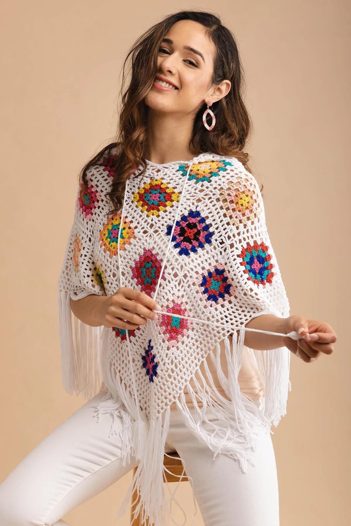 Elegant White Square Crochet Fringe Poncho Shawl for Women - Boho Chic Beach Cover Up, Festival Outfit & Casual Layering Piece