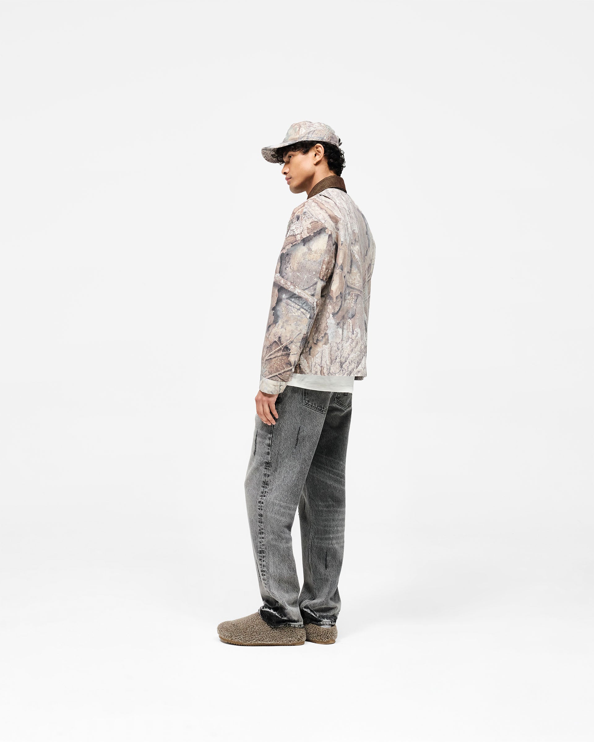Realtree® Camo Trucker Jacket for Men - Waterproof Hunting Jacket with Warm Fleece Lining - Perfect for Outdoor Adventures, Hunting & Camping
