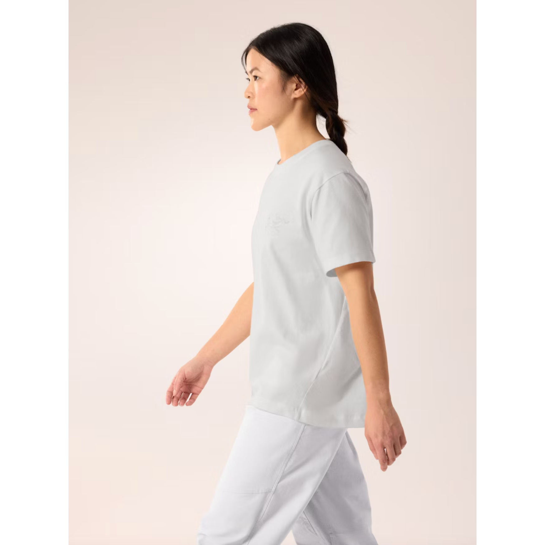 Arc'teryx Women's Kragg Cotton Short Sleeve Crew Shirt - Lightweight & Breathable for Hiking, Camping & Outdoor Adventures