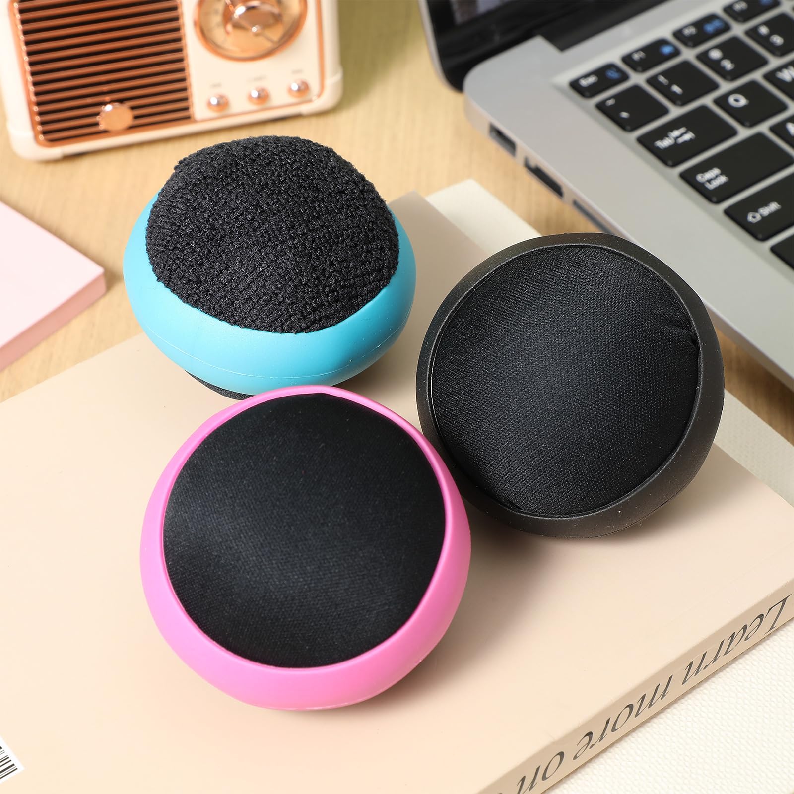 3pcs Screen Cleaning Balls for Phone & Computer Screens - Home & Office Use