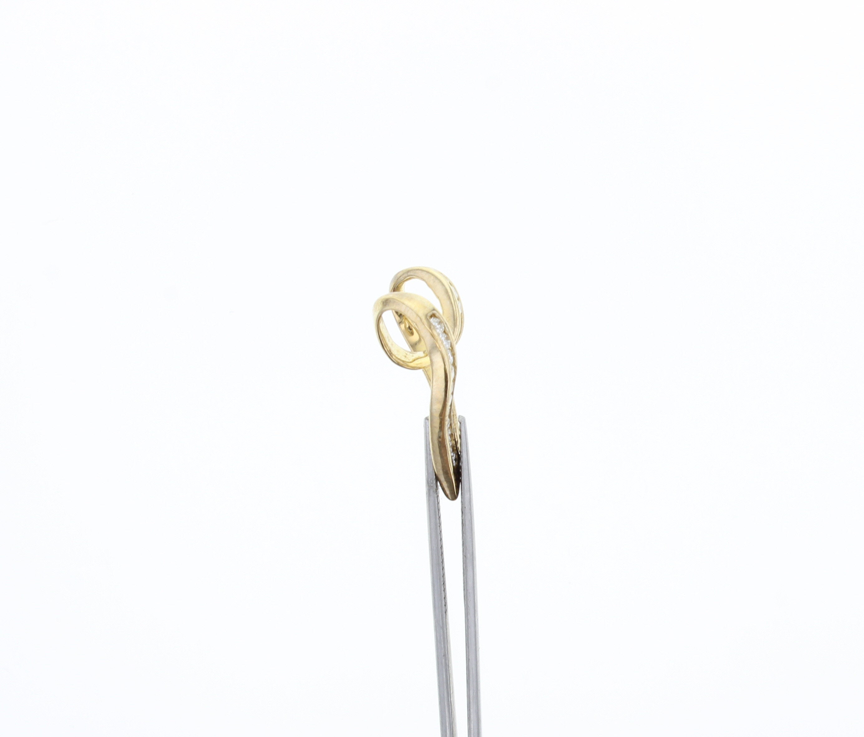 1/2 Carat Diamond Floating Heart Pendant Necklace in 14K Yellow Gold - Perfect for Anniversaries, Valentine's Day & Romantic Gifts