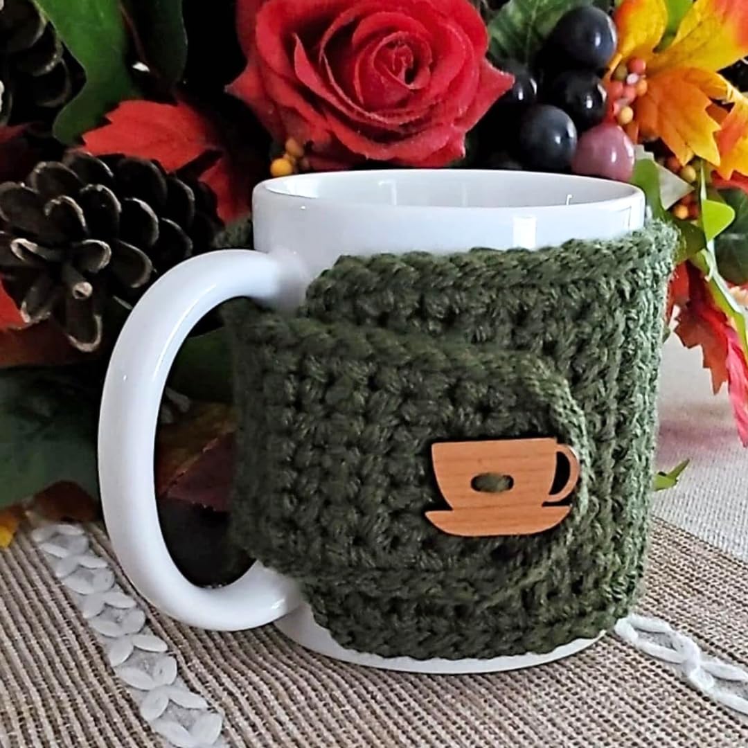 Olive & Oatmeal Cozy Mug Covers with Wooden Cup & Saucer Button - Perfect for Coffee, Tea & Hot Drinks - Ideal for Home, Office & Gifts