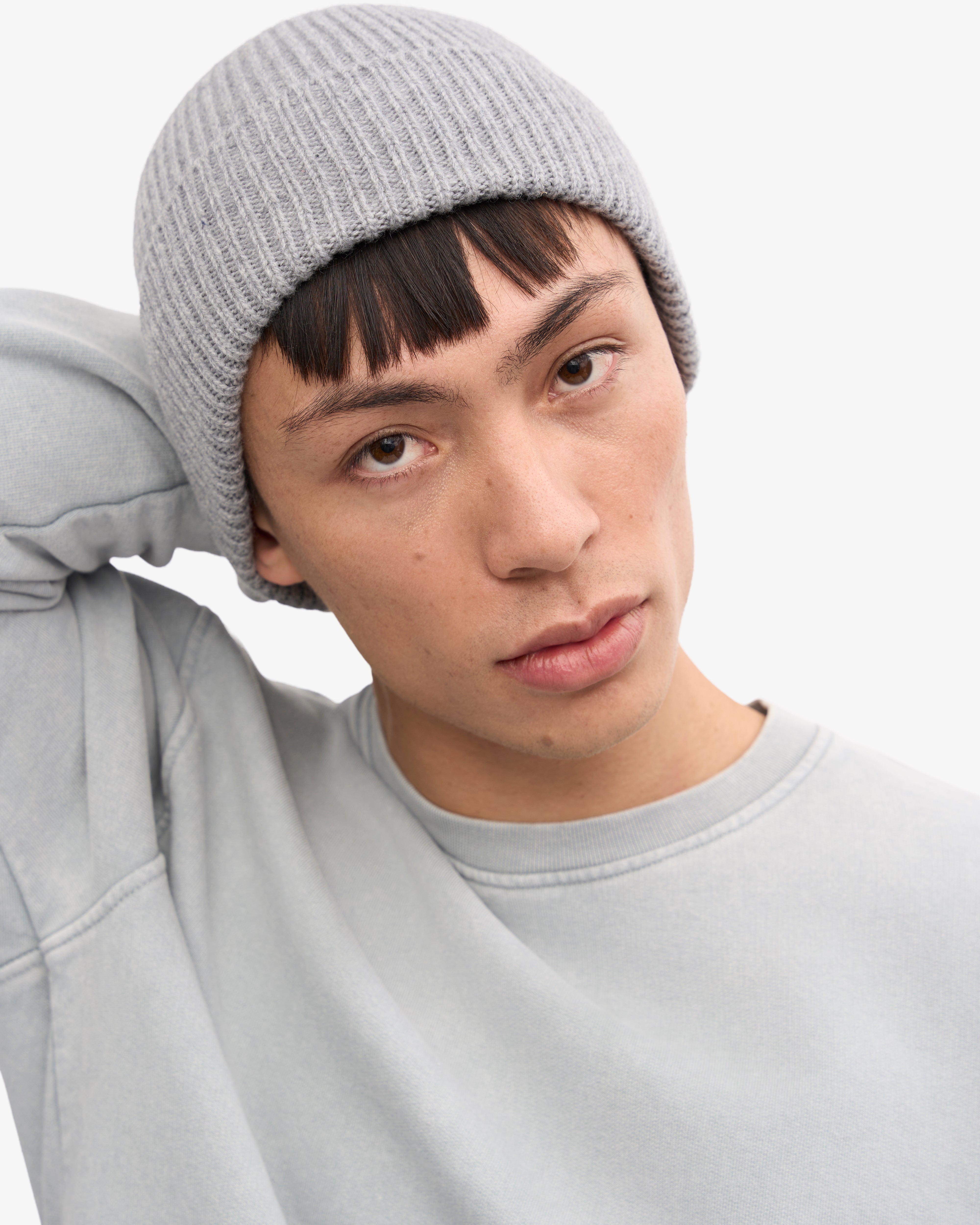 Premium Merino Wool Beanie for Men & Women - Soft & Warm Heather Grey Winter Hat for Skiing, Hiking & Outdoor Activities