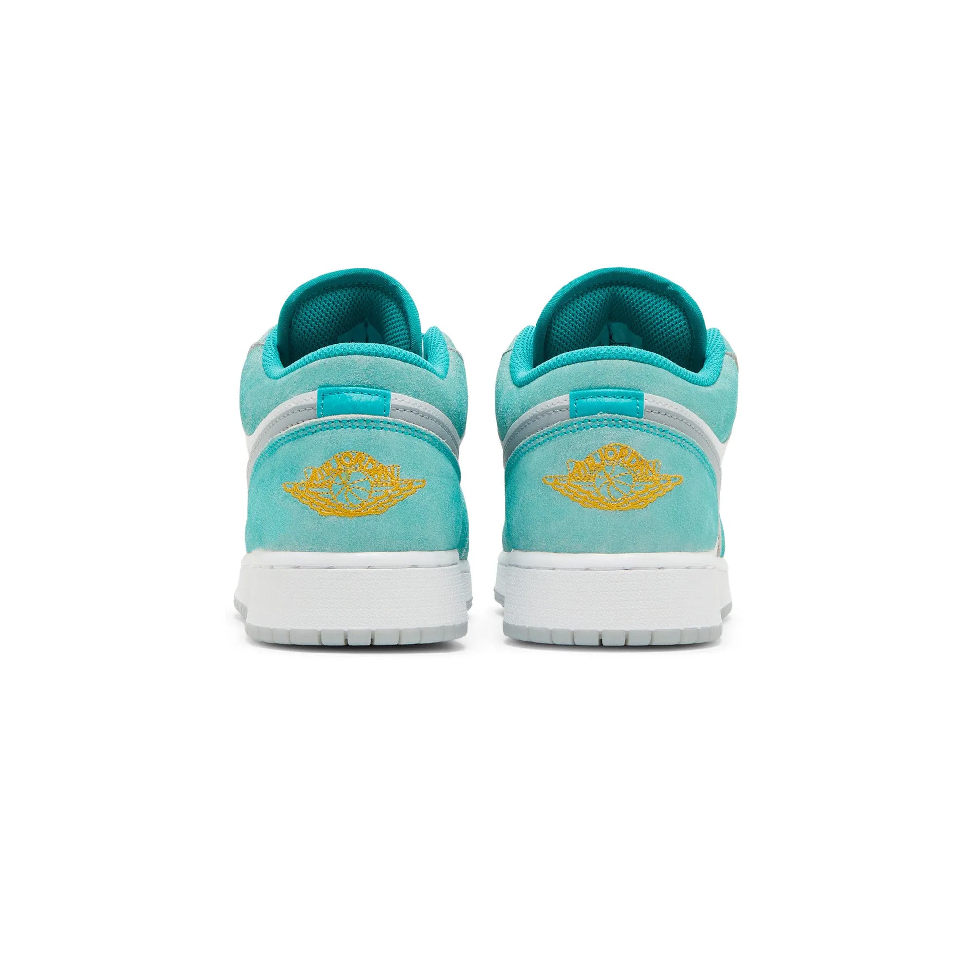 Air Jordan 1 Low 'Emerald' GS Sneakers (2022) - Women's Basketball Shoes for Casual Wear & Street Fashion