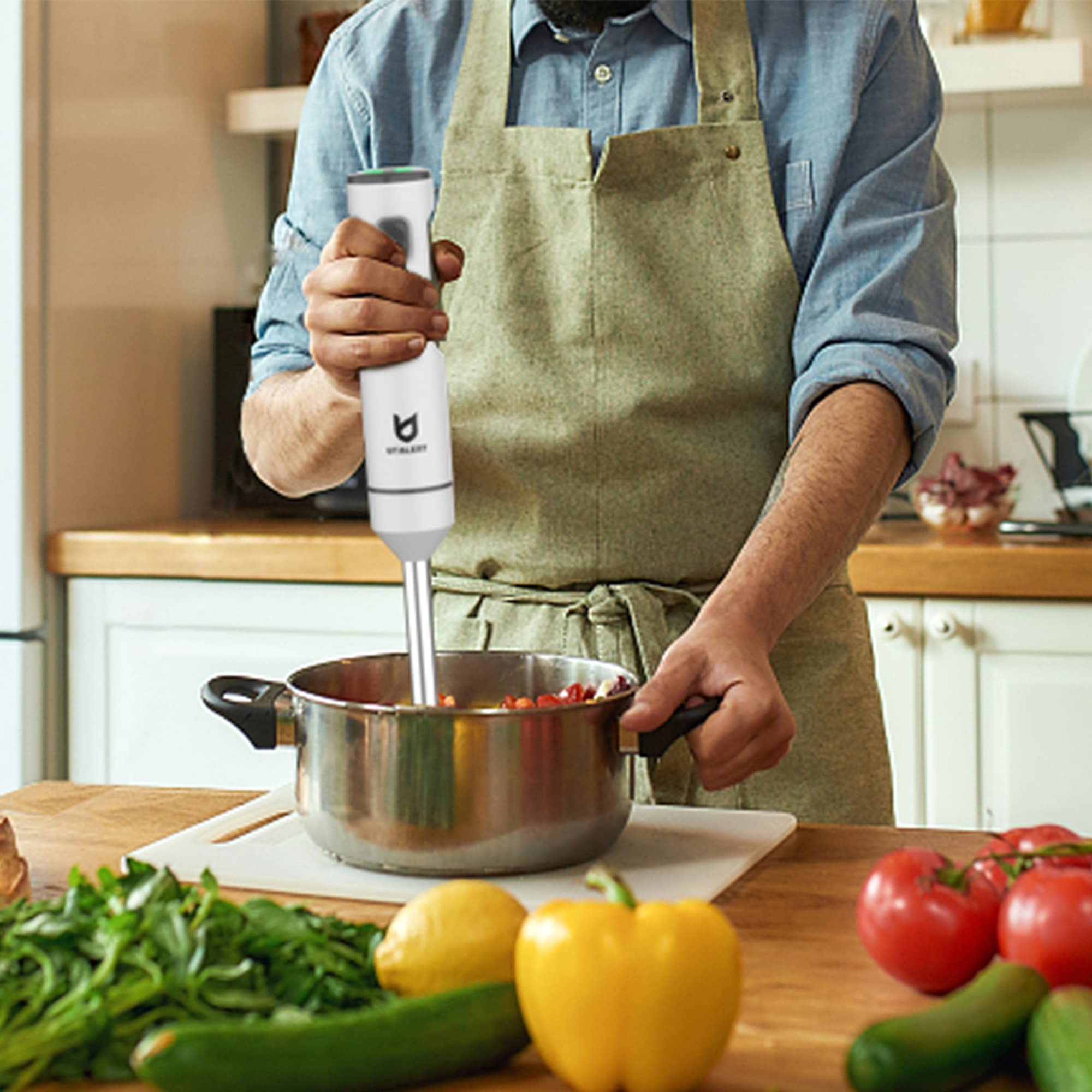 UTALENT Rechargeable Cordless Hand Blender with 500ml Chopper & 600ml Container - Variable Speed Immersion Blender with Egg Whisk for Smoothies, Baby Food, Soups - Perfect for Kitchen, Camping & Small Spaces (White)
