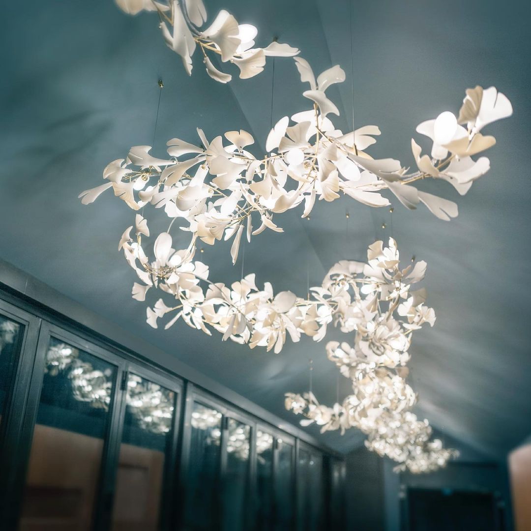 Elegant Ginkgo Leaf Chandelier - Handcrafted Brass Ceiling Light Fixture with Nature-Inspired Design for Dining Room, Living Room, or Bedroom Decor
