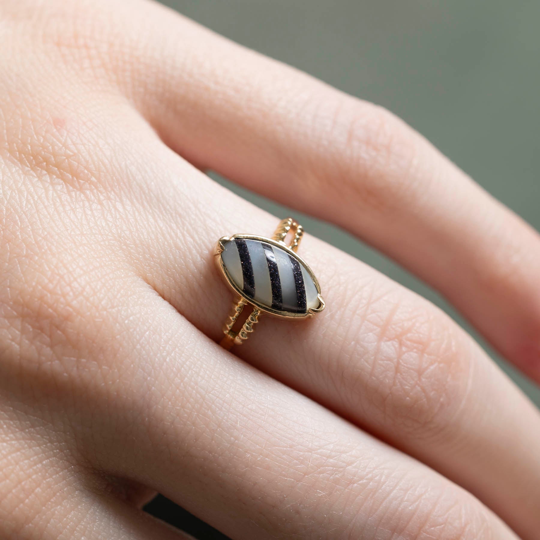 1.20ct Composite Shell & Goldstone Ring - Size 4.25 - Elegant Bohemian Jewelry for Women - Perfect for Weddings, Parties & Special Occasions