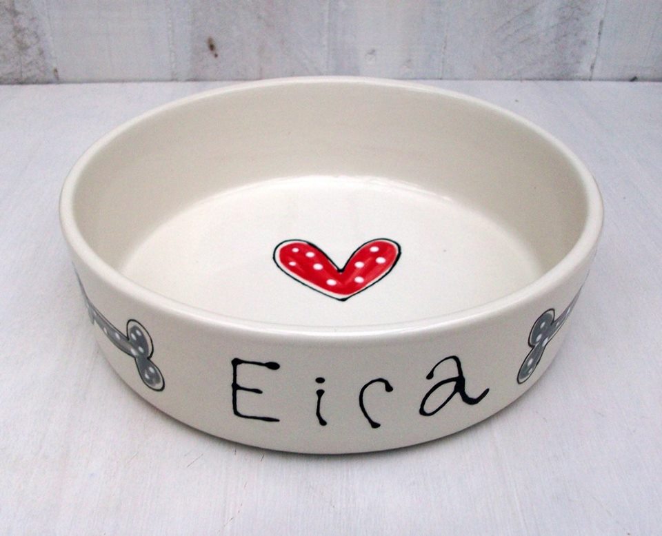 Custom Engraved Dog Water Bowl - Personalized Pet Bowl with Name - Perfect for Indoor, Outdoor & Travel Use
