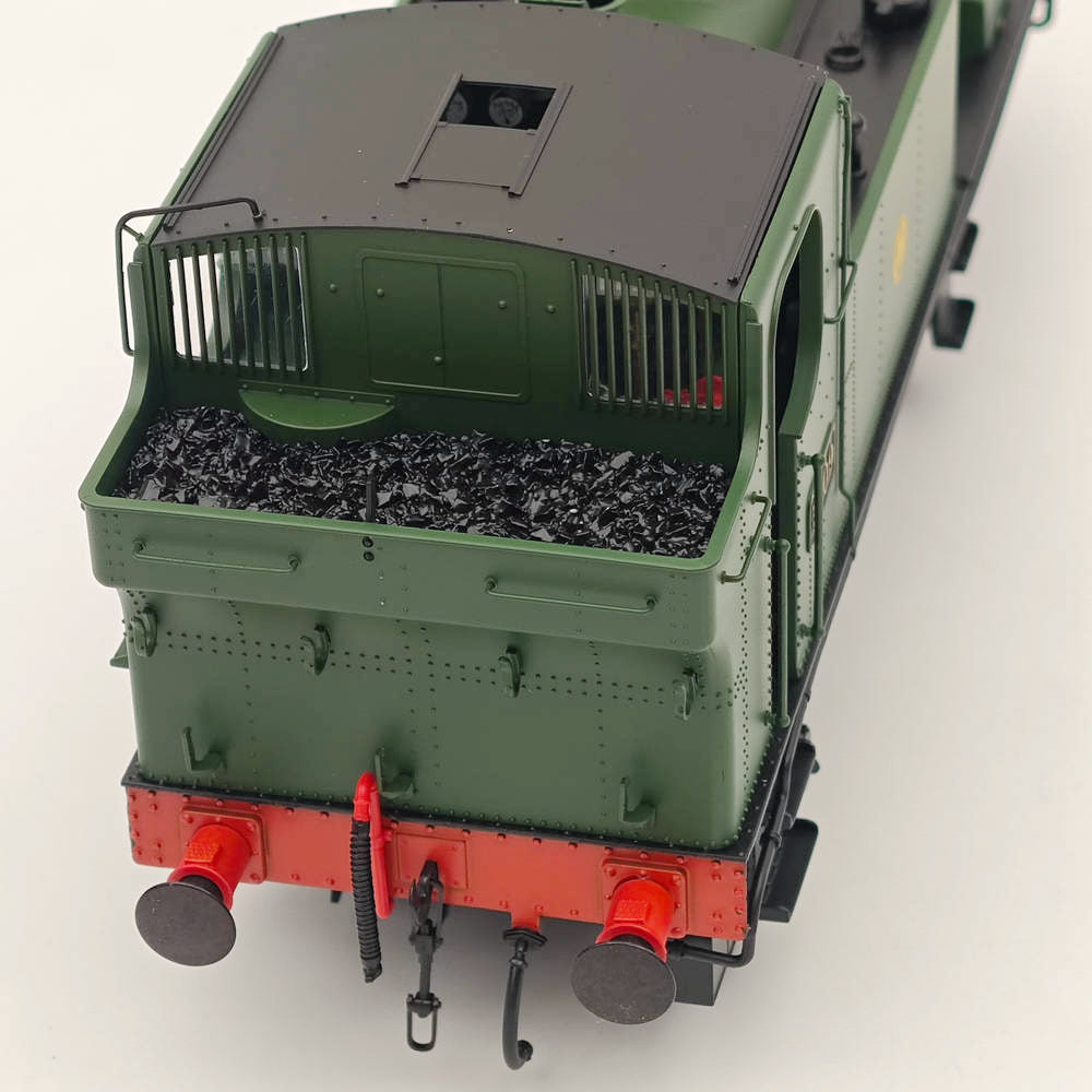 Dapol 7S-006-051 O Gauge 58xx Class GWR Shirtbutton Green 5809 21DCC Model Train Locomotive - Perfect for Railway Enthusiasts & Collectors