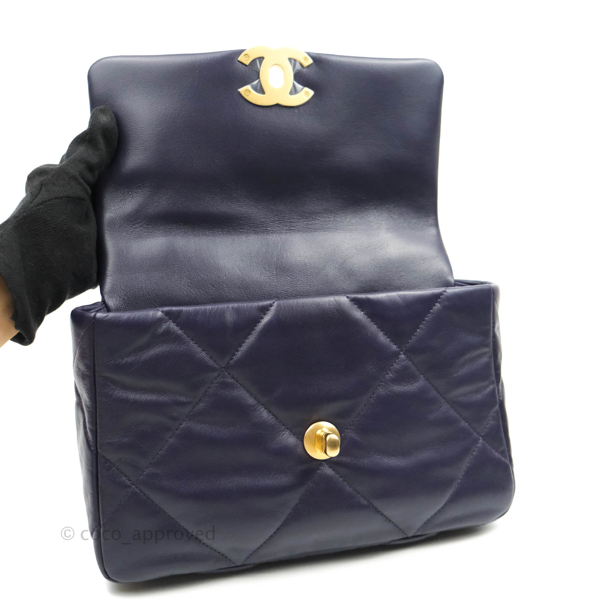 Chanel 19 Small Handbag in Dark Purple with Mixed Hardware - Luxury Crossbody Bag for Women, Perfect for Evening Events & Date Nights