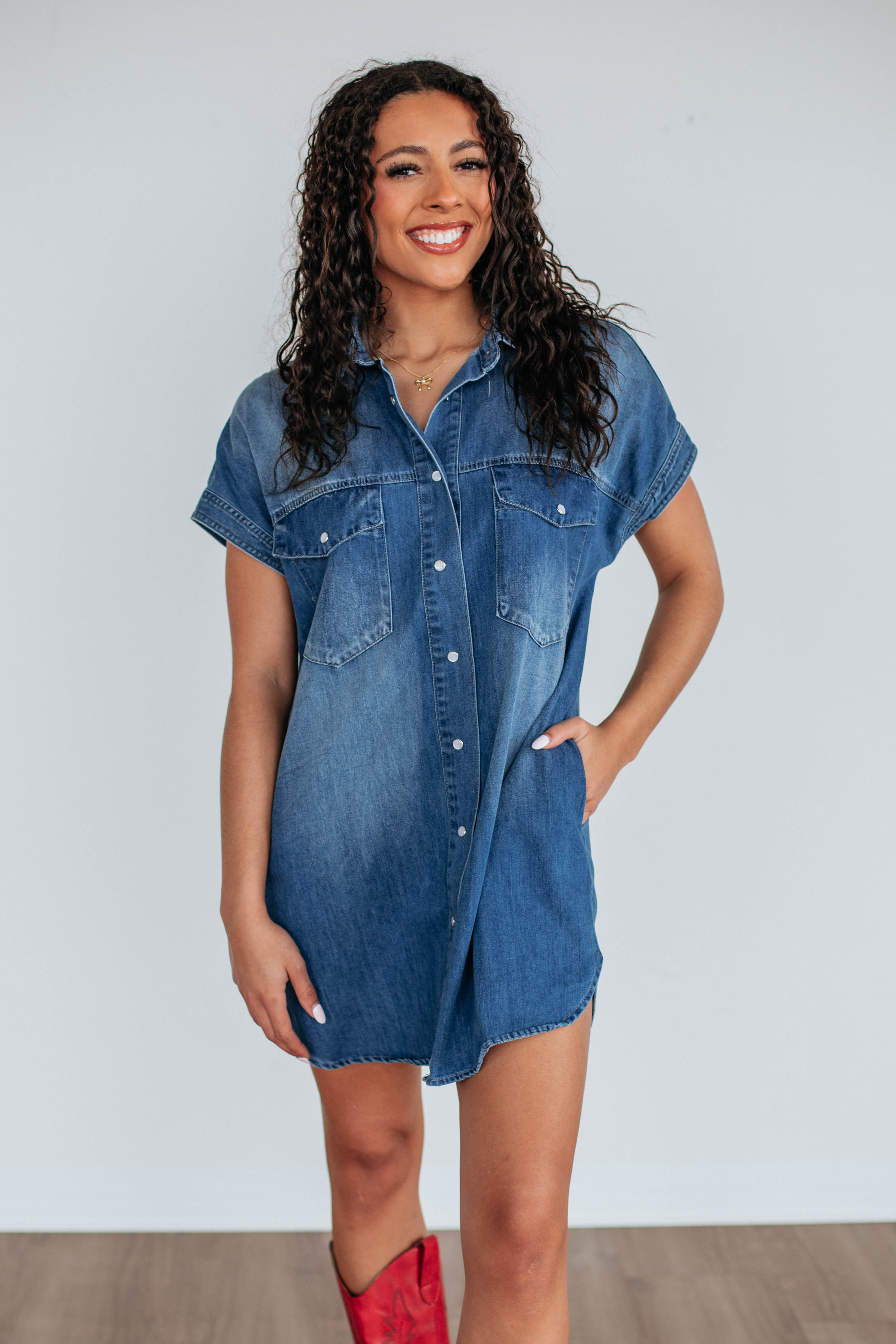 Evony Women's Denim Dress - Casual Vintage Style Midi Dress for Everyday Wear, Date Night & Office Outfits