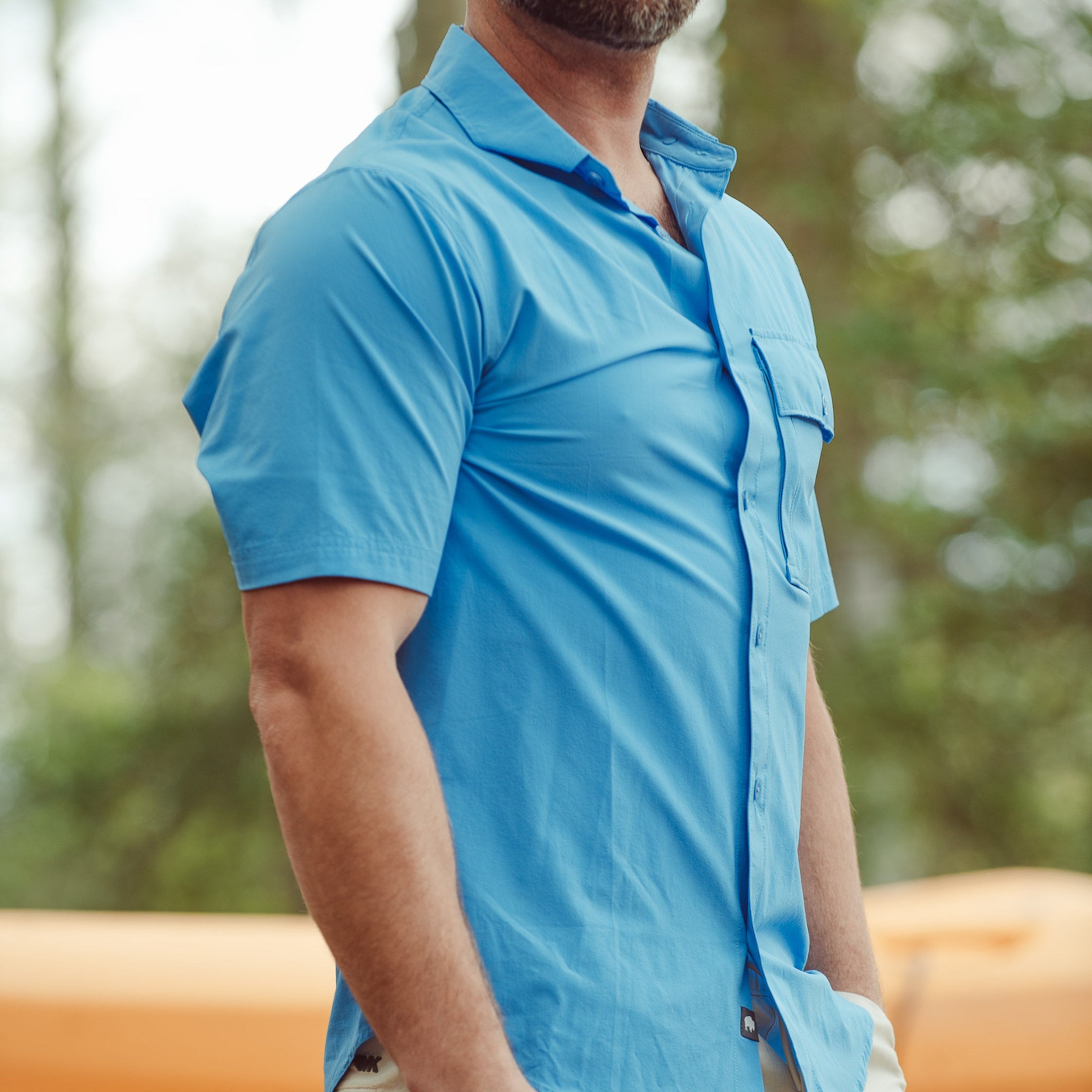 Men's Casual Short Sleeve Woven Shirt - Breathable Summer Button Down Shirt for Outdoor Activities, Travel & Daily Wear