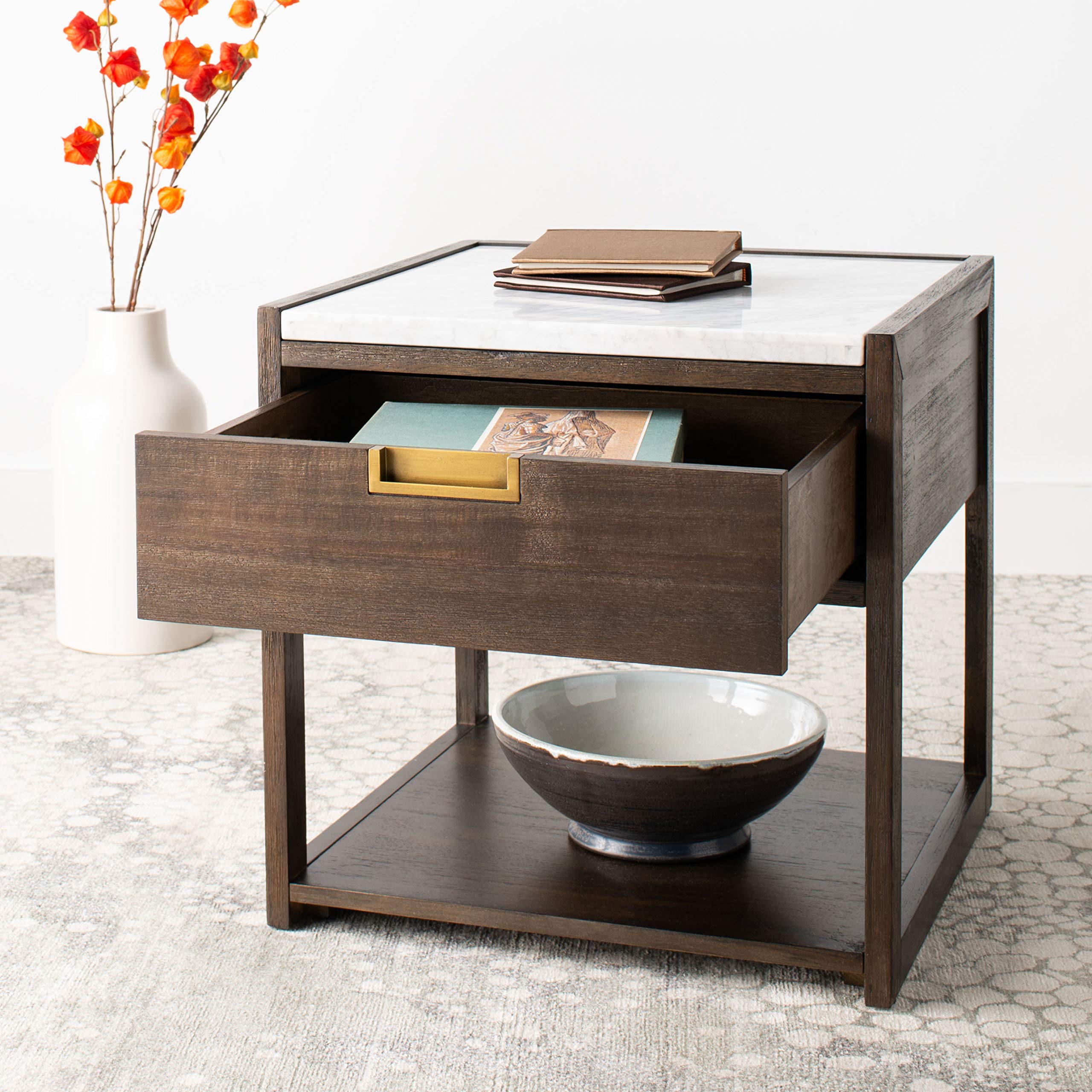 Safavieh Couture Adeline Dark Chocolate 1-Drawer Nightstand - Bedroom Storage Furniture for Small Spaces, Modern Bedside Table with Drawer for Home Decor