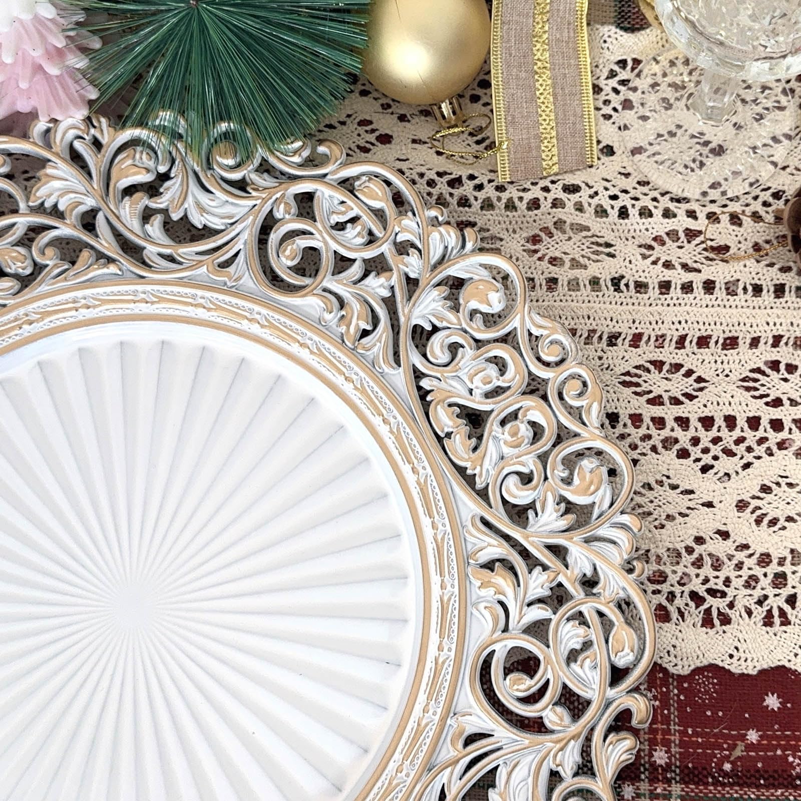13-Inch Round Plastic Charger Plates Set of 8 - Elegant White Gold Edge for Wedding, Party & Dinner Decor - Premium Disposable Charger Plates for Buffet, Banquet & Special Events